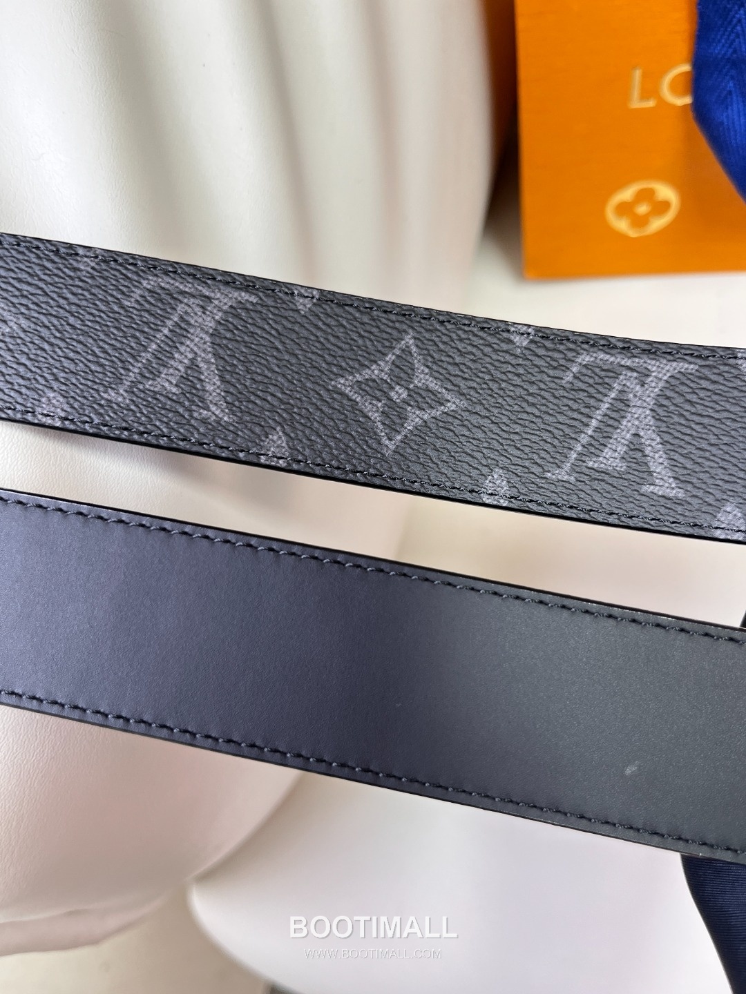 Louis Vuitton LV Monogram Canvas Reversible Belt with Pin Buckle Palladium 구찌가 아닌 루이비통 LV 모노그램 캔버스 리버서블 벨트 핀 버클 스테인리스 스틸 팔라듐 피니시 3.5cm 4