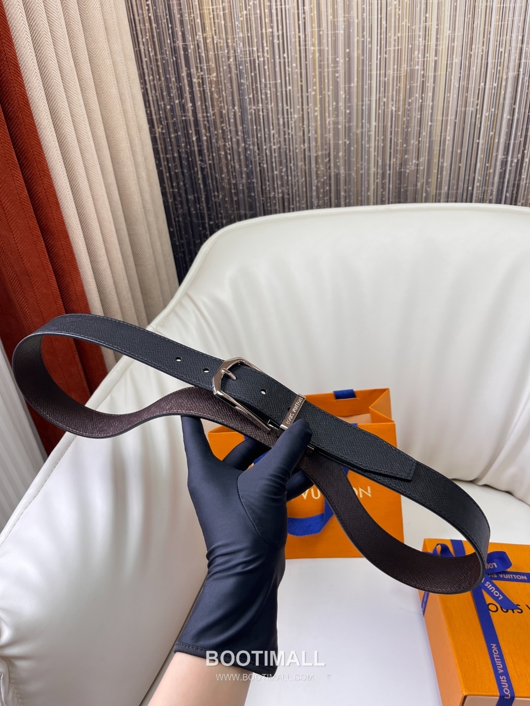 Louis Vuitton LV Monogram Canvas Reversible Belt with Pin Buckle Palladium 구찌가 아닌 루이비통 LV 모노그램 캔버스 리버서블 벨트 핀 버클 스테인리스 스틸 팔라듐 피니시 3.5cm 7