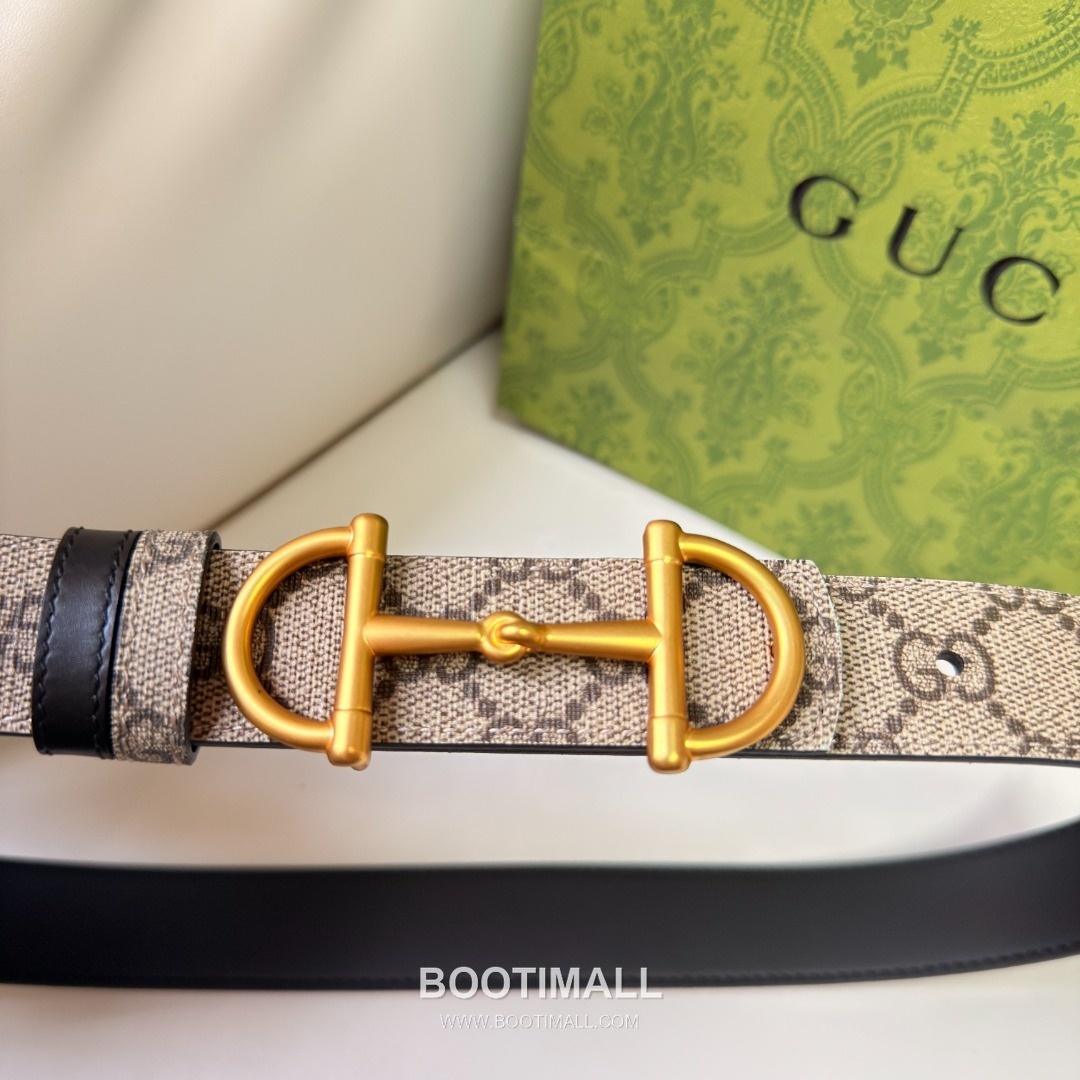 Gucci Horsebit Patent Calfskin Reversible Belt with Horsebit Buckle Gold-Plated 구찌 홀스빗 페이턴트 카프스킨 리버서블 벨트 홀스빗 버클 황동 베이스 금도금 3.0cm 2