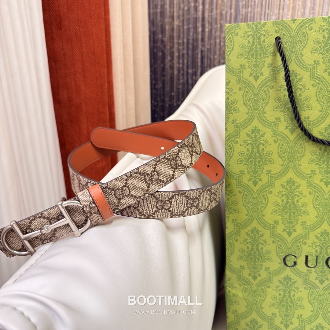 Gucci Horsebit Patent Calfskin Reversible Belt with Horsebit Buckle Gold-Plated 구찌 홀스빗 페이턴트 카프스킨 리버서블 벨트 홀스빗 버클 황동 베이스 금도금 3.0cm 5