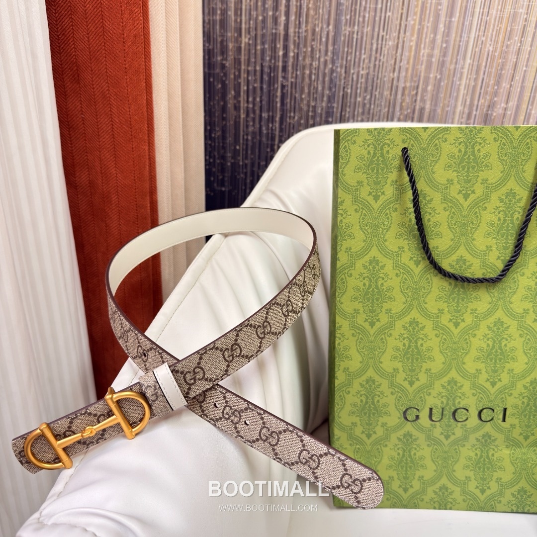 Gucci Horsebit Patent Calfskin Reversible Belt with Horsebit Buckle Gold-Plated 구찌 홀스빗 페이턴트 카프스킨 리버서블 벨트 홀스빗 버클 황동 베이스 금도금 3.0cm 9