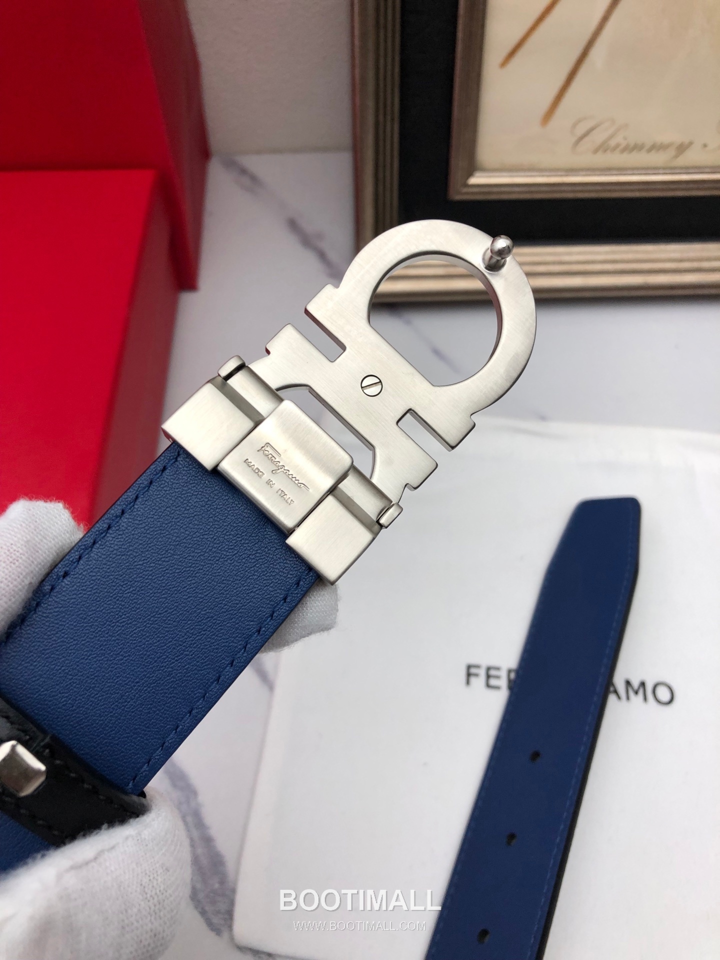 Ferragamo Gancini Calfskin Embossed Leather Reversible Belt with Gancini Buckle Gold-Plated 페라가모 간치니 카프스킨 엠보싱 레더 리버서블 벨트 간치니 버클 황동 베이스 금도금 3.5cm 7