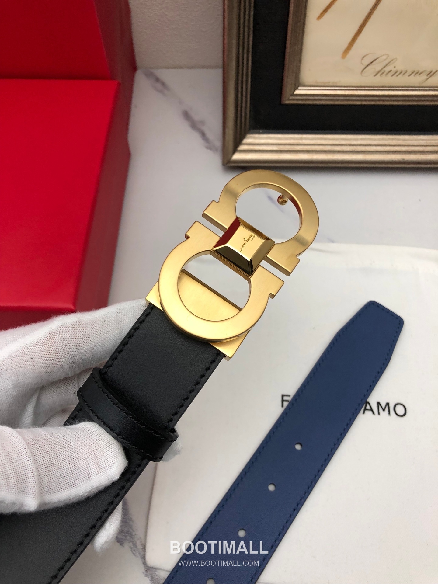 Ferragamo Gancini Calfskin Embossed Leather Reversible Belt with Gancini Buckle Gold-Plated 페라가모 간치니 카프스킨 엠보싱 레더 리버서블 벨트 간치니 버클 황동 베이스 금도금 3.5cm 7