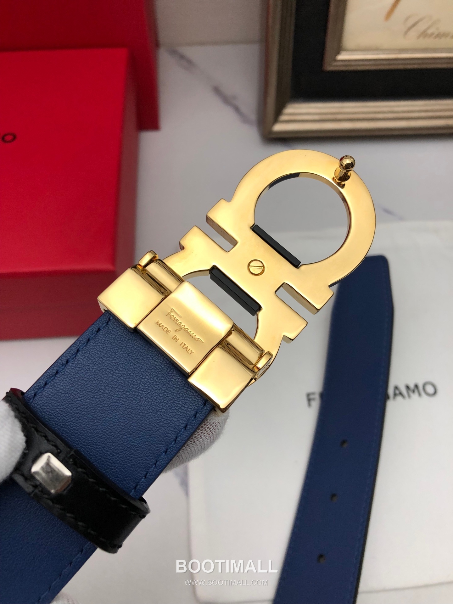 Ferragamo Gancini Calfskin Embossed Leather Reversible Belt with Gancini Buckle Gold-Plated 페라가모 간치니 카프스킨 엠보싱 레더 리버서블 벨트 간치니 버클 황동 베이스 금도금 3.5cm 8