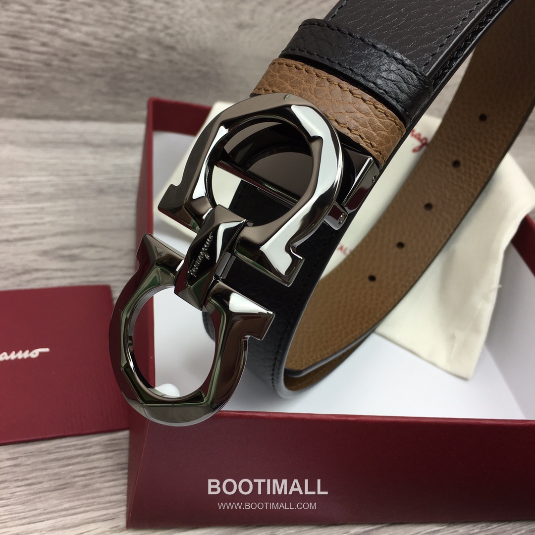 Ferragamo Gancini Calfskin Litchi Leather Reversible Belt with Gancini Buckle Palladium 페라가모 간치니 카프스킨 리치 레더 리버서블 벨트 간치니 버클 황동 베이스 팔라듐 피니시 3.5cm 2