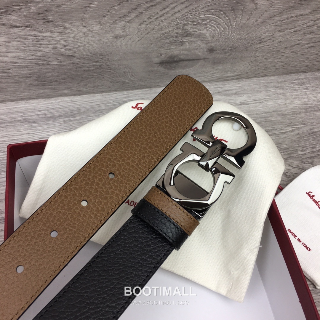Ferragamo Gancini Calfskin Litchi Leather Reversible Belt with Gancini Buckle Palladium 페라가모 간치니 카프스킨 리치 레더 리버서블 벨트 간치니 버클 황동 베이스 팔라듐 피니시 3.5cm 5