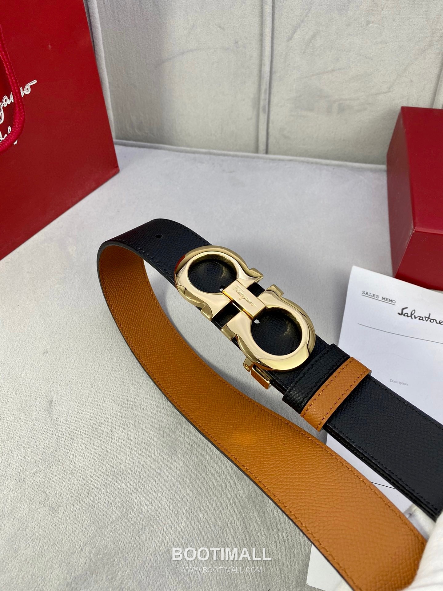 Ferragamo Gancini Calfskin Palm Grain Leather Reversible Belt with Gancini Buckle Palladium 페라가모 간치니 카프스킨 팜 그레인 레더 리버서블 벨트 간치니 버클 황동 베이스 팔라듐 피니시 3.5cm 5