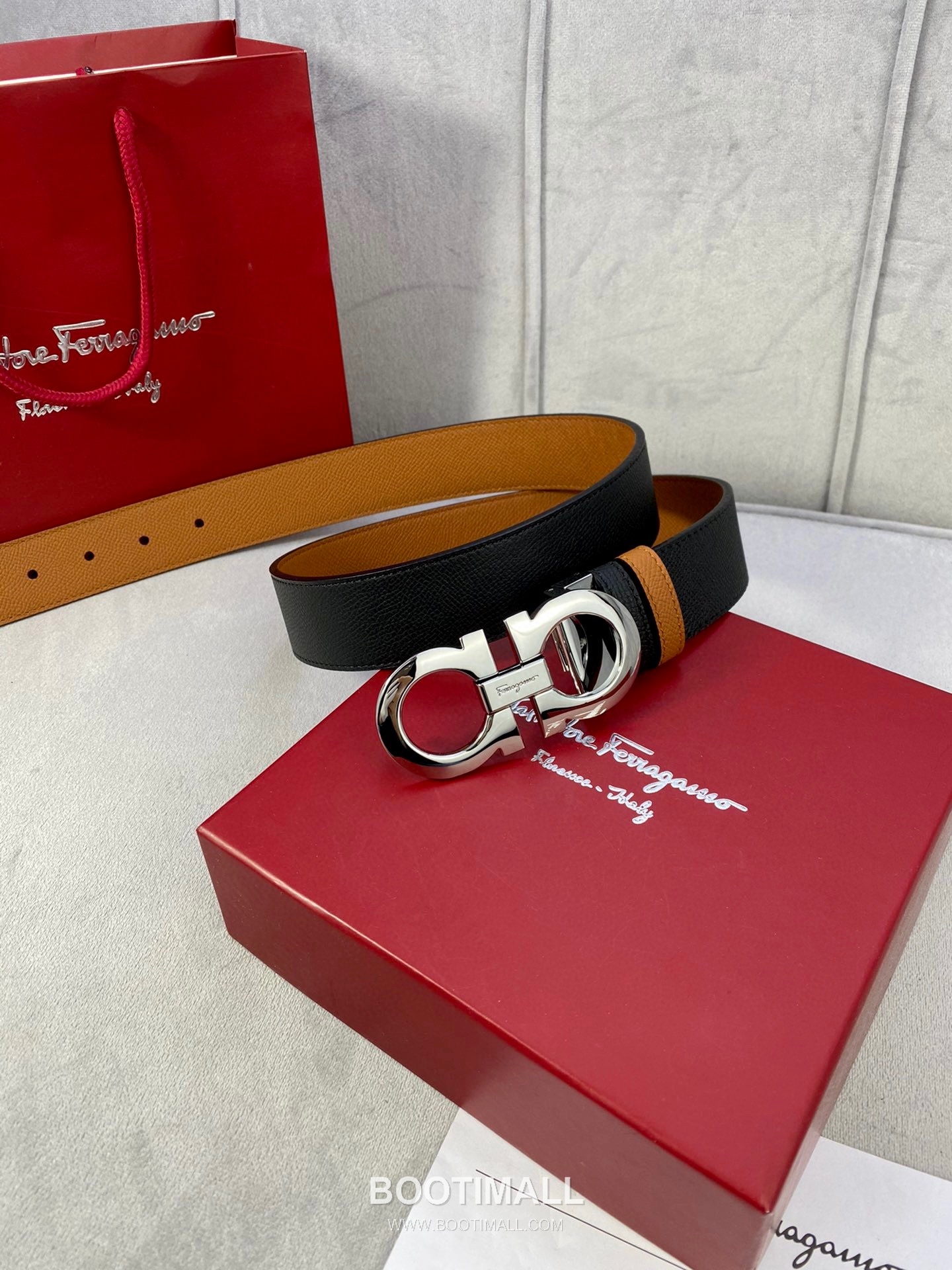 Ferragamo Gancini Calfskin Palm Grain Leather Reversible Belt with Gancini Buckle Palladium 페라가모 간치니 카프스킨 팜 그레인 레더 리버서블 벨트 간치니 버클 황동 베이스 팔라듐 피니시 3.5cm 7