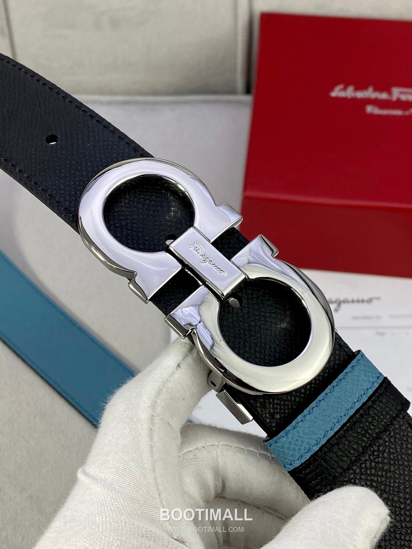 Ferragamo Gancini Calfskin Palm Grain Leather Reversible Belt with Gancini Buckle Palladium 페라가모 간치니 카프스킨 팜 그레인 레더 리버서블 벨트 간치니 버클 황동 베이스 팔라듐 피니시 3.5cm 6