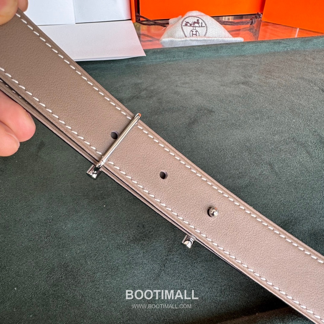 Hermes Cor Baroque Swift Epsom Calfskin Reversible Belt with H Buckle Palladium 에르메스 코르 바로크 스위프트 엡송 카프스킨 리버서블 벨트 H버클 황동 베이스 팔라듐 피니시 2.4cm 8