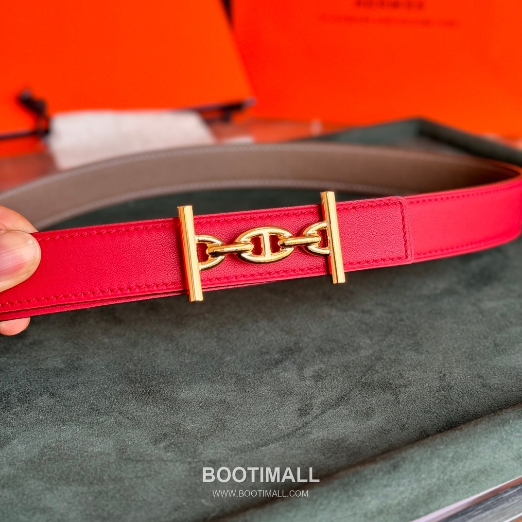 Hermes Cor Baroque Swift Epsom Calfskin Reversible Belt with H Buckle Palladium 에르메스 코르 바로크 스위프트 엡송 카프스킨 리버서블 벨트 H버클 황동 베이스 팔라듐 피니시 2.4cm 9