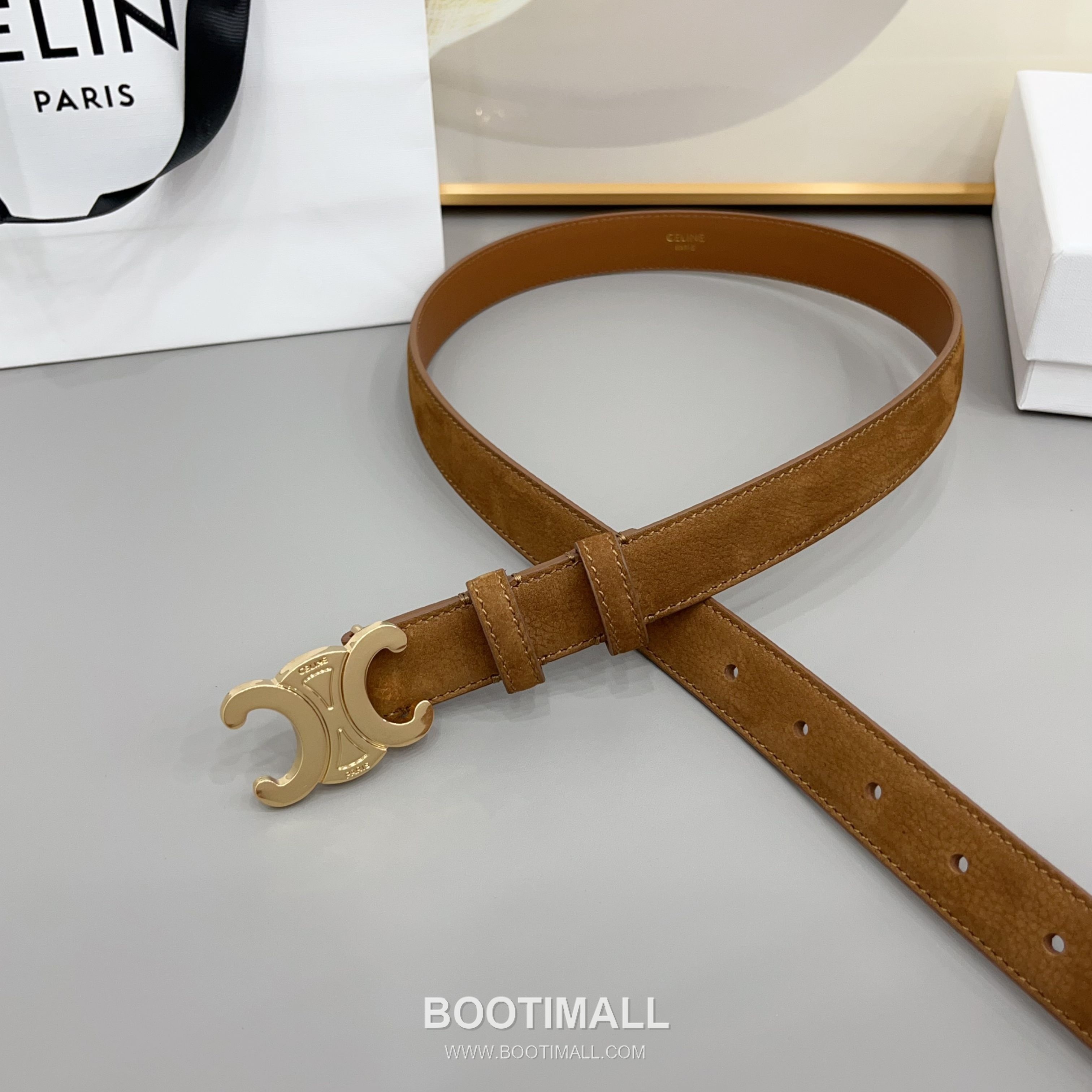 Celine Triomphe Suede Leather Belt with Triomphe Buckle Gold-Plated 셀린느 트리옹프 스웨이드 레더 벨트 트리옹프 버클 황동 베이스 금도금 2.5cm 5