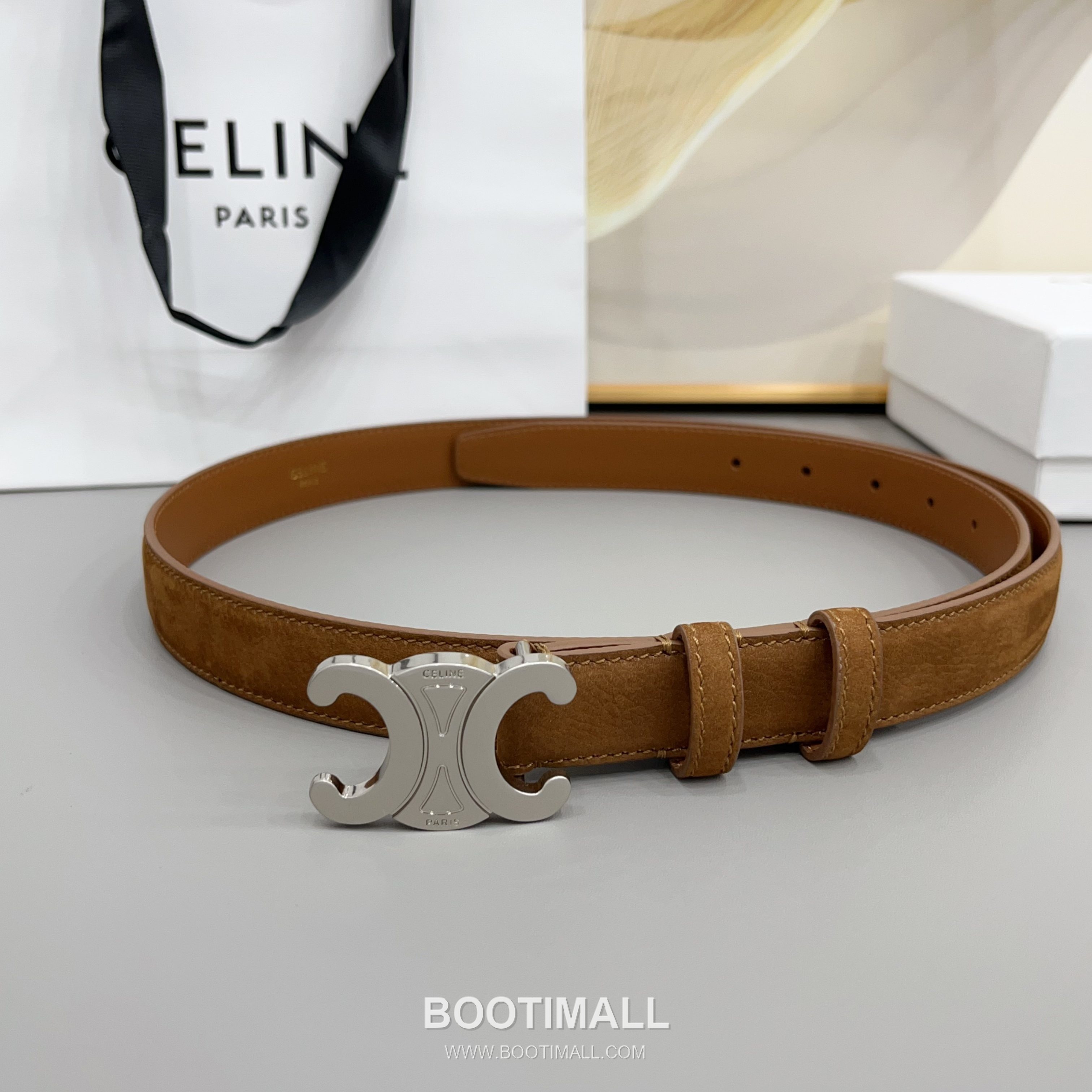 Celine Triomphe Suede Leather Belt with Triomphe Buckle Gold-Plated 셀린느 트리옹프 스웨이드 레더 벨트 트리옹프 버클 황동 베이스 금도금 2.5cm 4