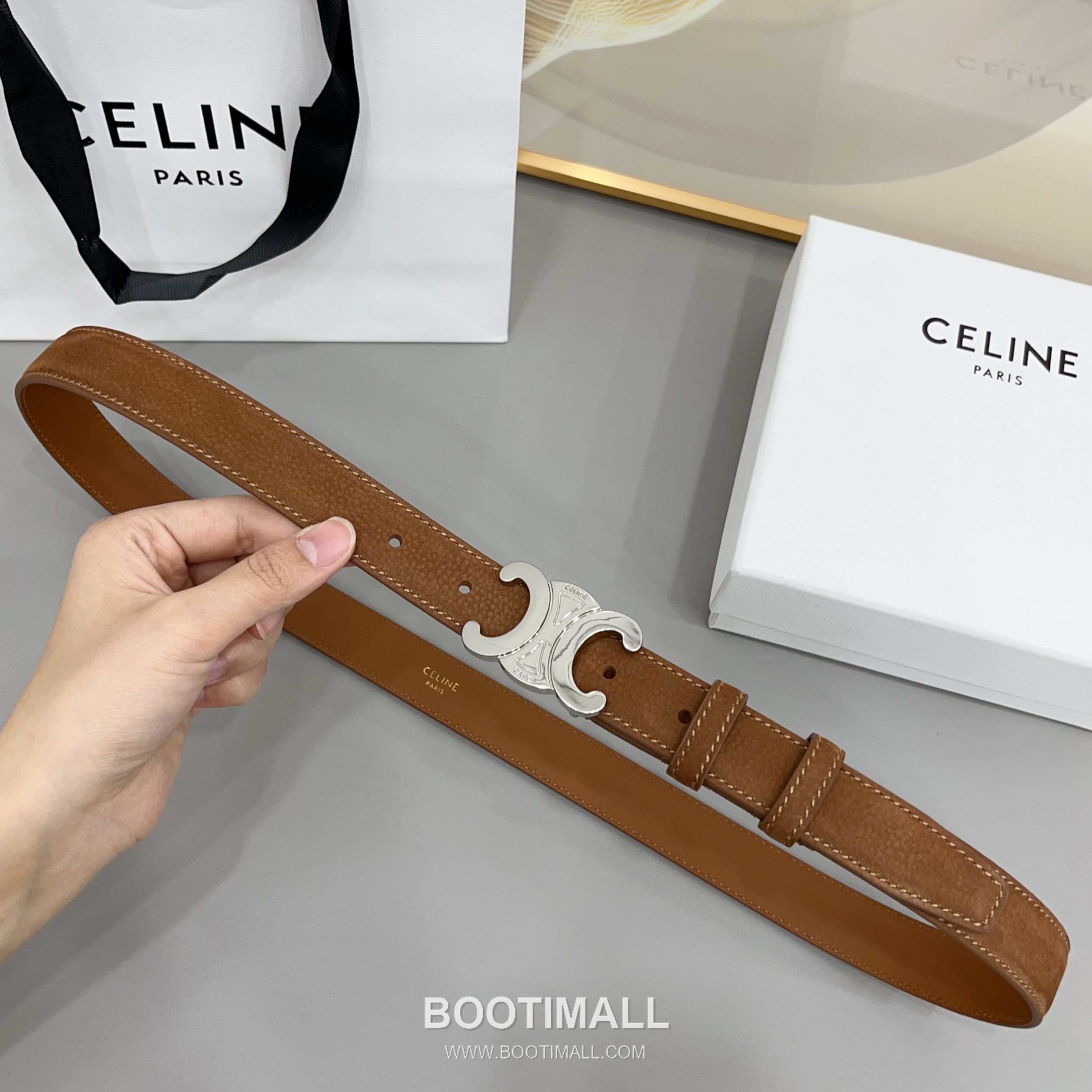 Celine Triomphe Suede Leather Belt with Triomphe Buckle Gold-Plated 셀린느 트리옹프 스웨이드 레더 벨트 트리옹프 버클 황동 베이스 금도금 2.5cm 1