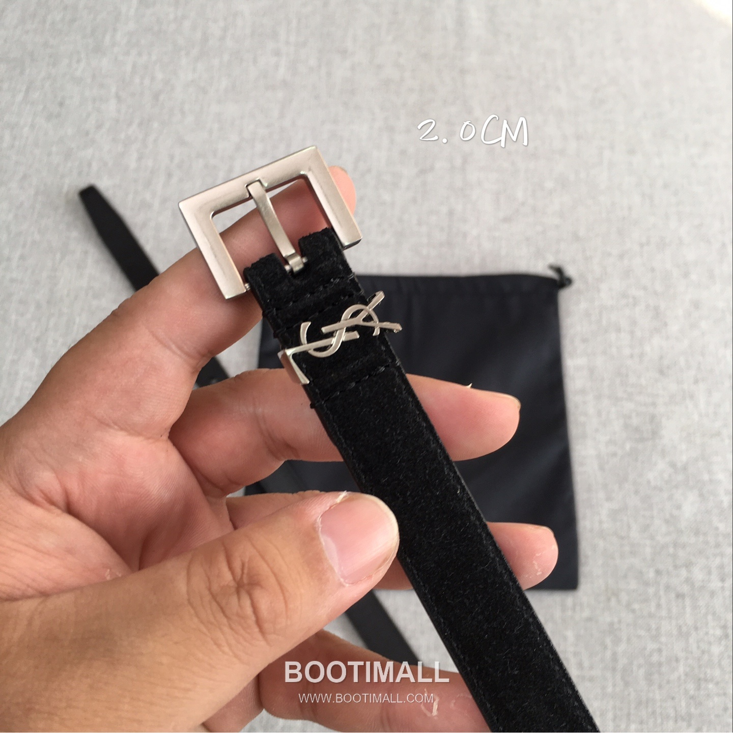 Saint Laurent Calfskin Leather Belt with YSL Logo Buckle Gold-Plated 생로랑 카프스킨 레더 벨트 YSL 로고 버클 황동 베이스 금도금 2.0cm 7