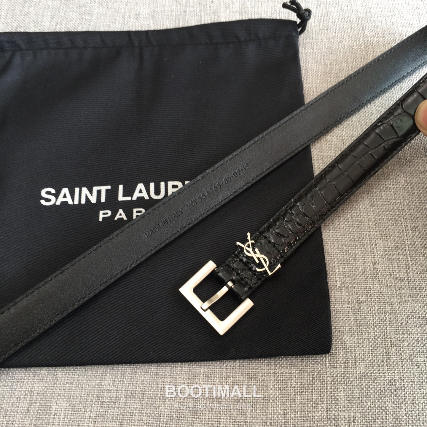 Saint Laurent Calfskin Leather Belt with YSL Logo Buckle Gold-Plated 생로랑 카프스킨 레더 벨트 YSL 로고 버클 황동 베이스 금도금 2.0cm 3