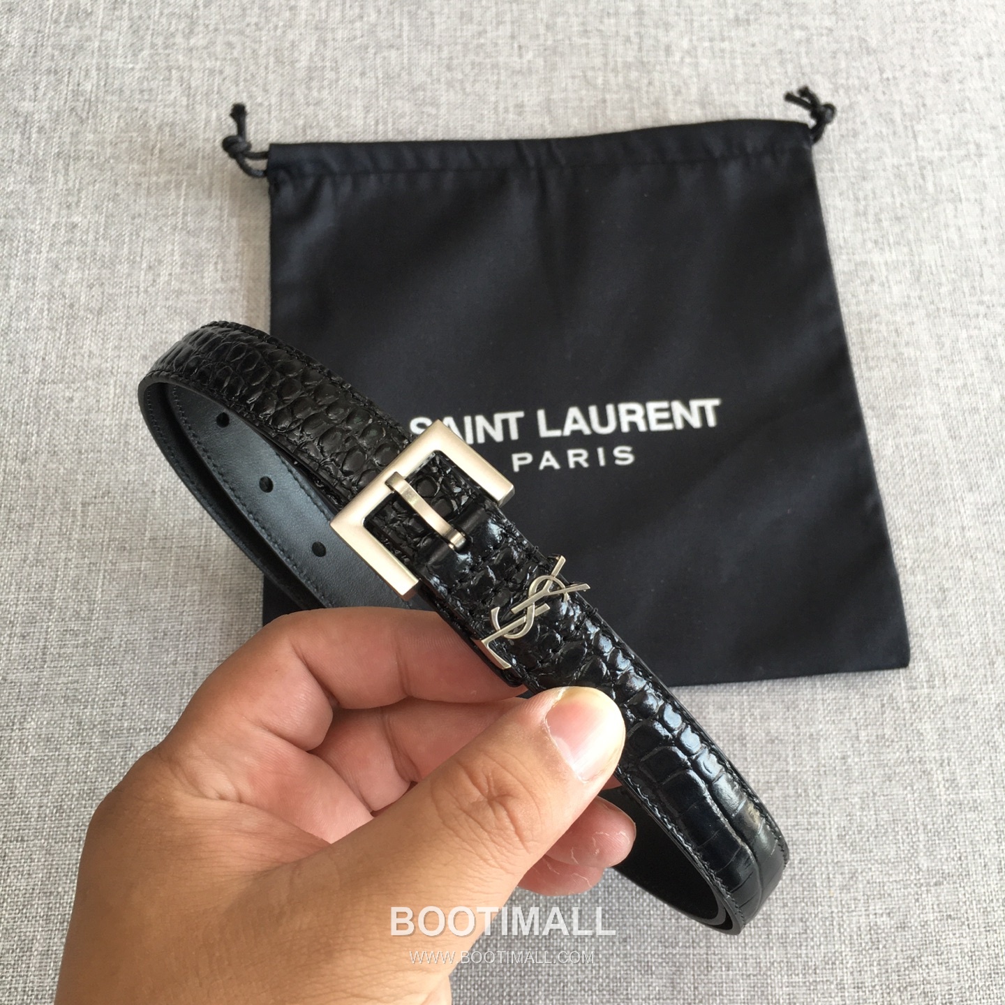 Saint Laurent Calfskin Leather Belt with YSL Logo Buckle Gold-Plated 생로랑 카프스킨 레더 벨트 YSL 로고 버클 황동 베이스 금도금 2.0cm 4