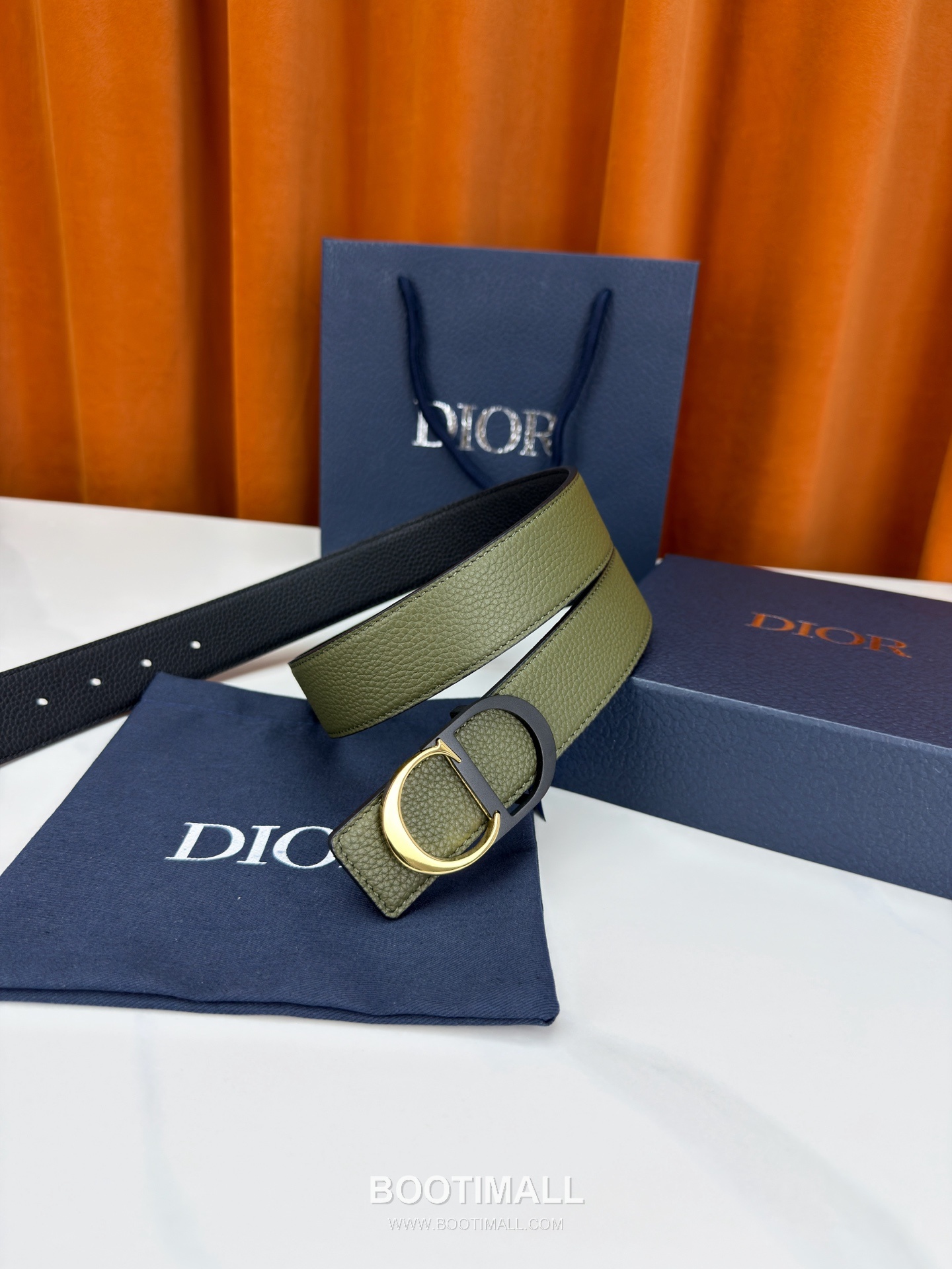 Dior Calfskin Grained Leather Reversible Belt with Logo Buckle Palladium 디올 카프스킨 그레인 레더 리버서블 벨트 로고 버클 황동 베이스 팔라듐 피니시 3.5cm 3