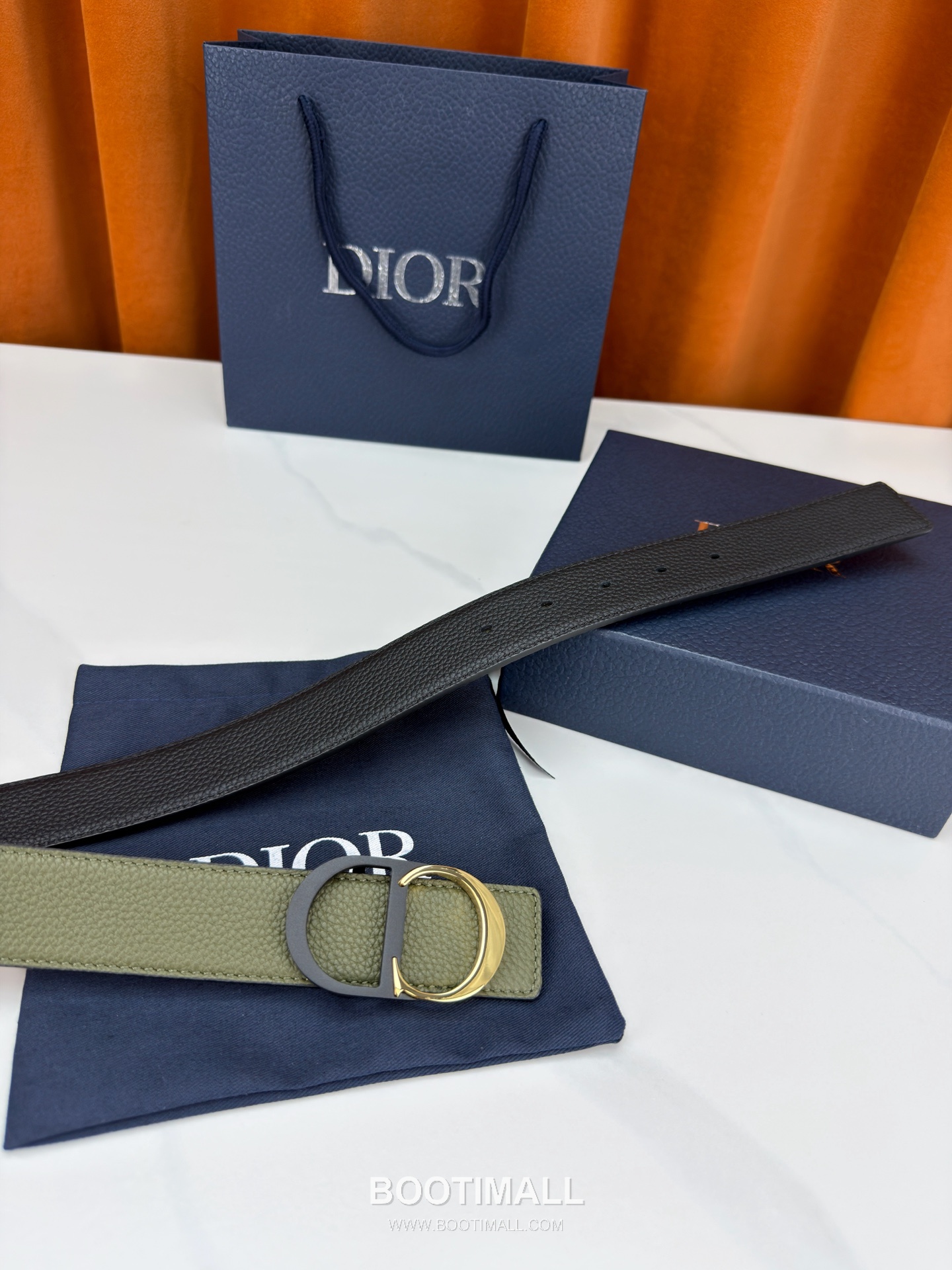 Dior Calfskin Grained Leather Reversible Belt with Logo Buckle Palladium 디올 카프스킨 그레인 레더 리버서블 벨트 로고 버클 황동 베이스 팔라듐 피니시 3.5cm 6