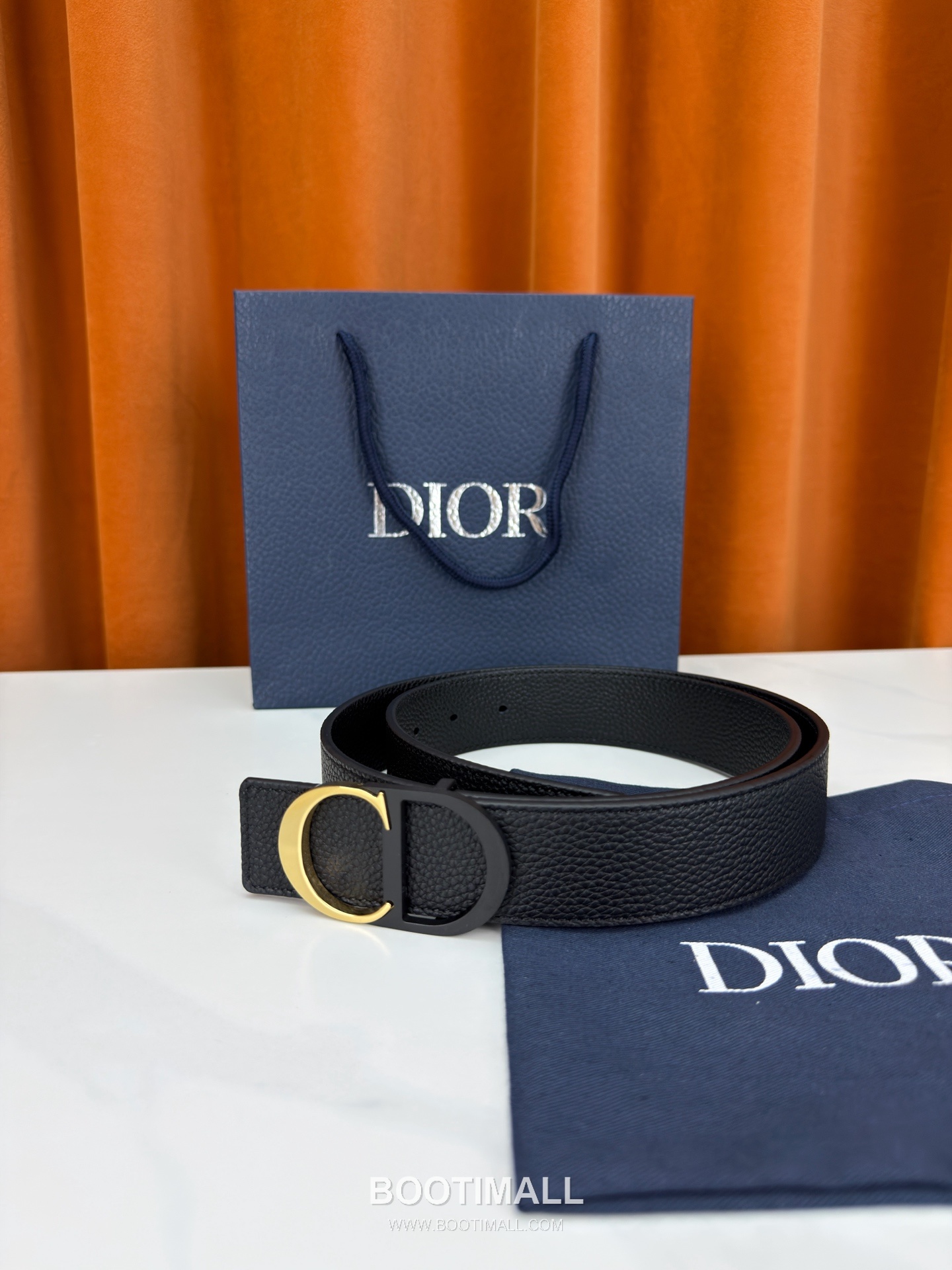 Dior Calfskin Grained Leather Reversible Belt with Logo Buckle Palladium 디올 카프스킨 그레인 레더 리버서블 벨트 로고 버클 황동 베이스 팔라듐 피니시 3.5cm 4