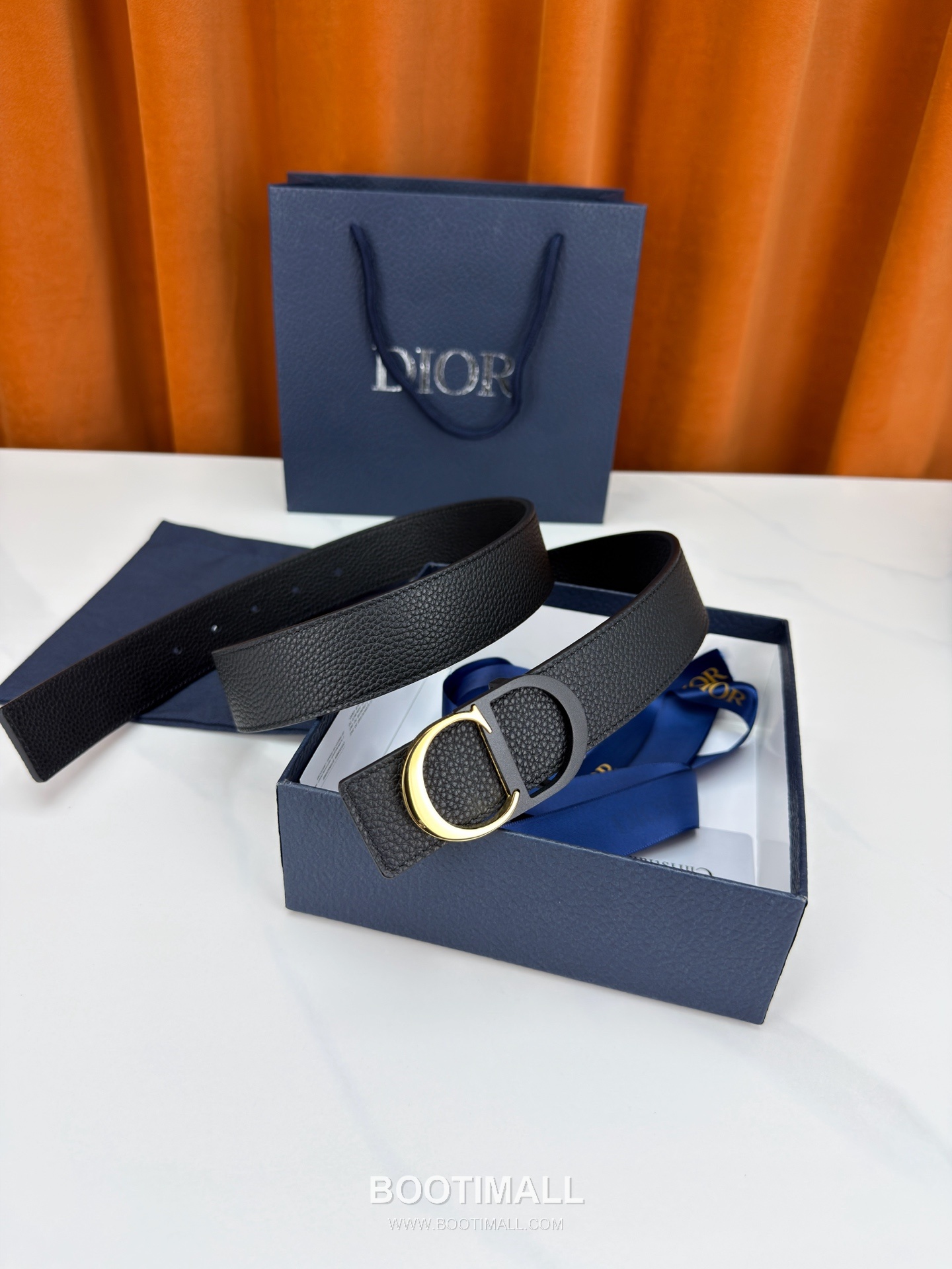 Dior Calfskin Grained Leather Reversible Belt with Logo Buckle Palladium 디올 카프스킨 그레인 레더 리버서블 벨트 로고 버클 황동 베이스 팔라듐 피니시 3.5cm 5