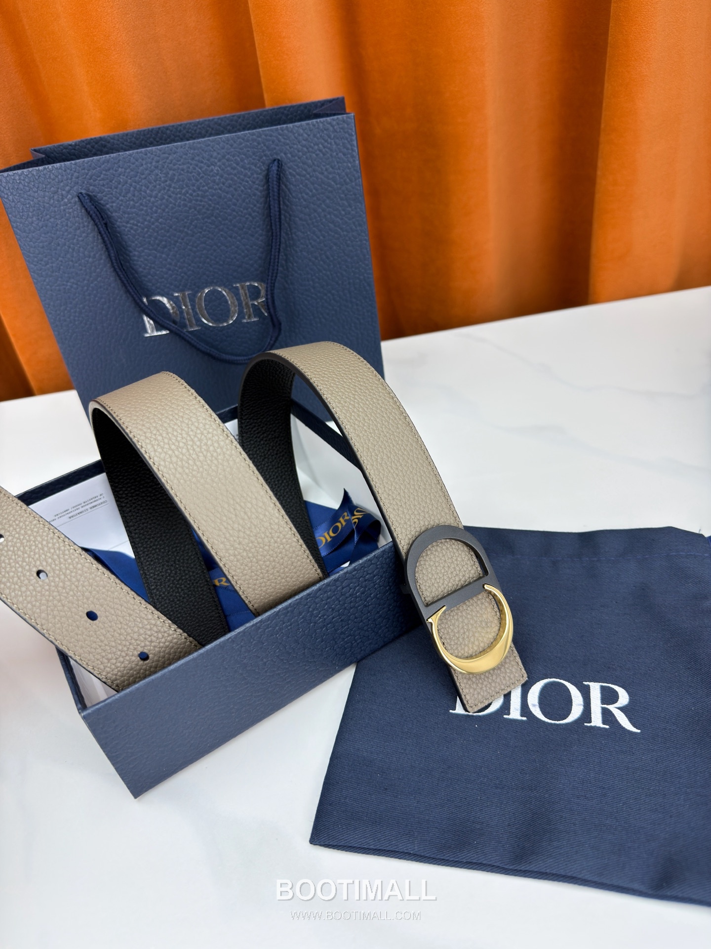 Dior Calfskin Grained Leather Reversible Belt with Logo Buckle Palladium 디올 카프스킨 그레인 레더 리버서블 벨트 로고 버클 황동 베이스 팔라듐 피니시 3.5cm 4