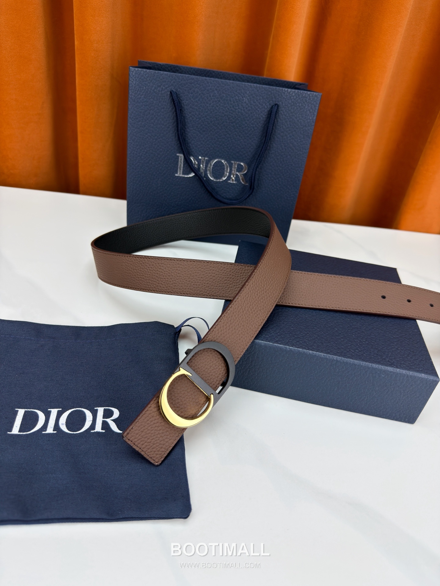 Dior Calfskin Grained Leather Reversible Belt with Logo Buckle Palladium 디올 카프스킨 그레인 레더 리버서블 벨트 로고 버클 황동 베이스 팔라듐 피니시 3.5cm 4