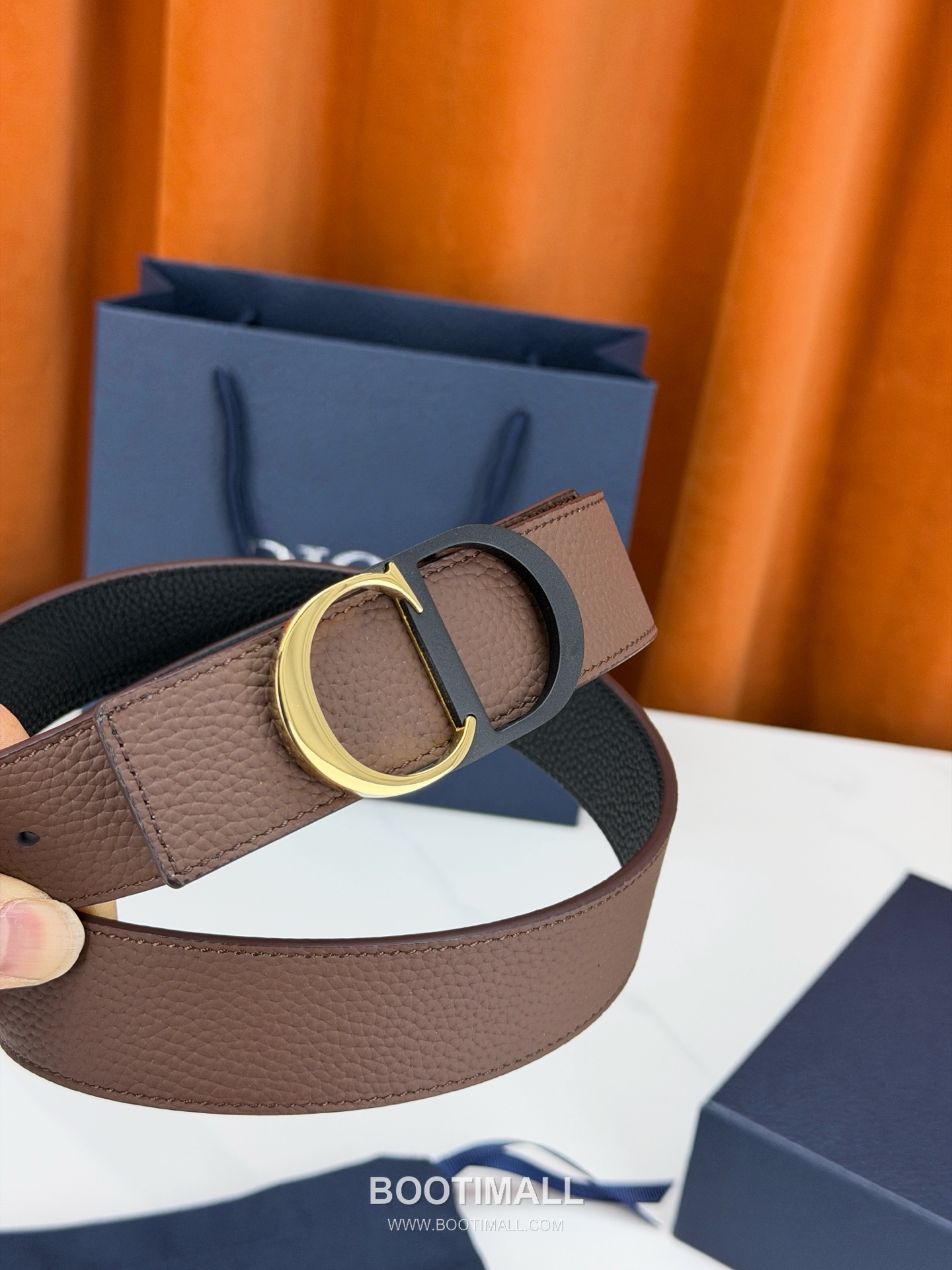 Dior Calfskin Grained Leather Reversible Belt with Logo Buckle Palladium 디올 카프스킨 그레인 레더 리버서블 벨트 로고 버클 황동 베이스 팔라듐 피니시 3.5cm 6