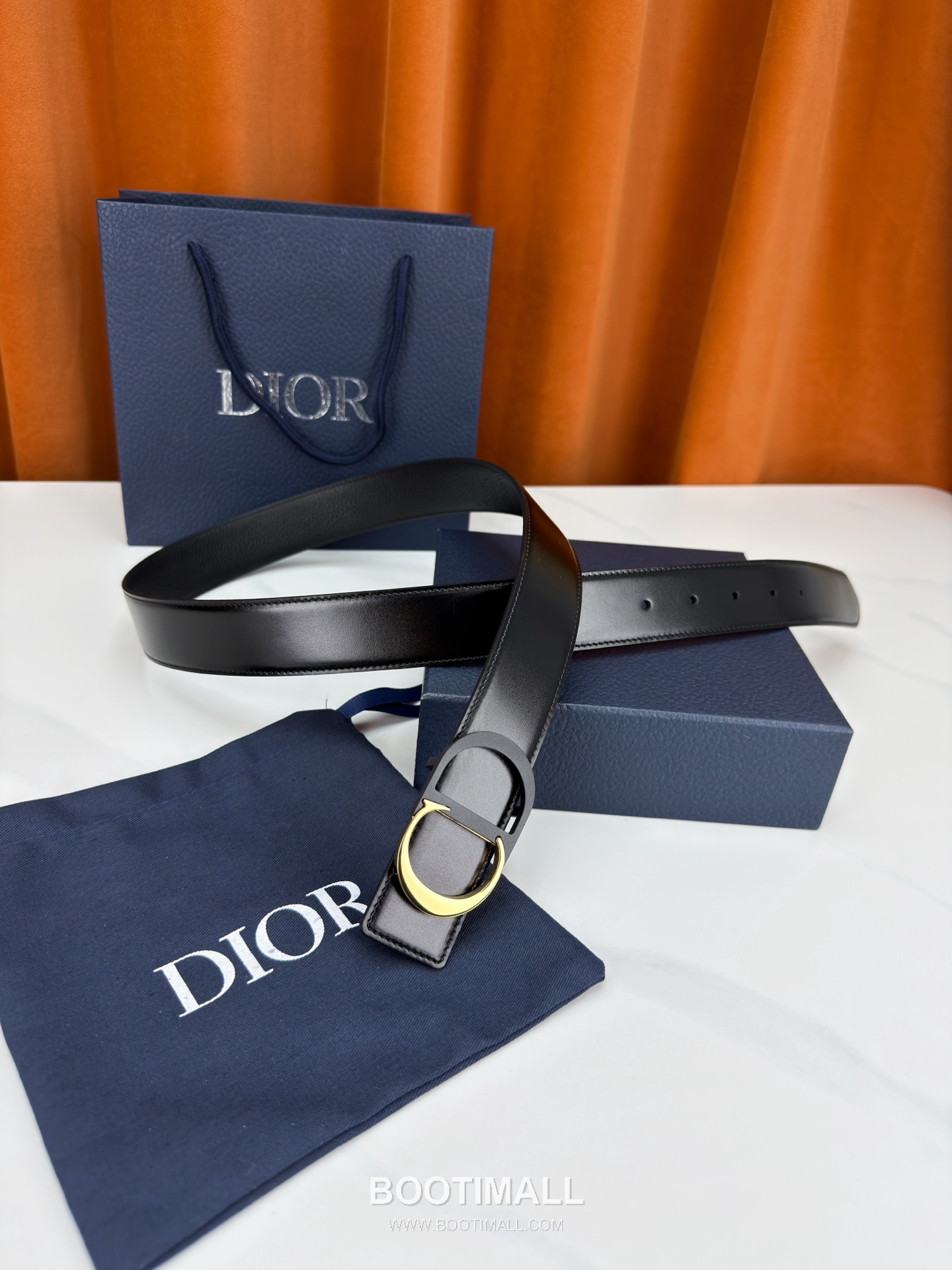 Dior Calfskin Grained Leather Reversible Belt with Logo Buckle Palladium 디올 카프스킨 그레인 레더 리버서블 벨트 로고 버클 황동 베이스 팔라듐 피니시 3.5cm 3
