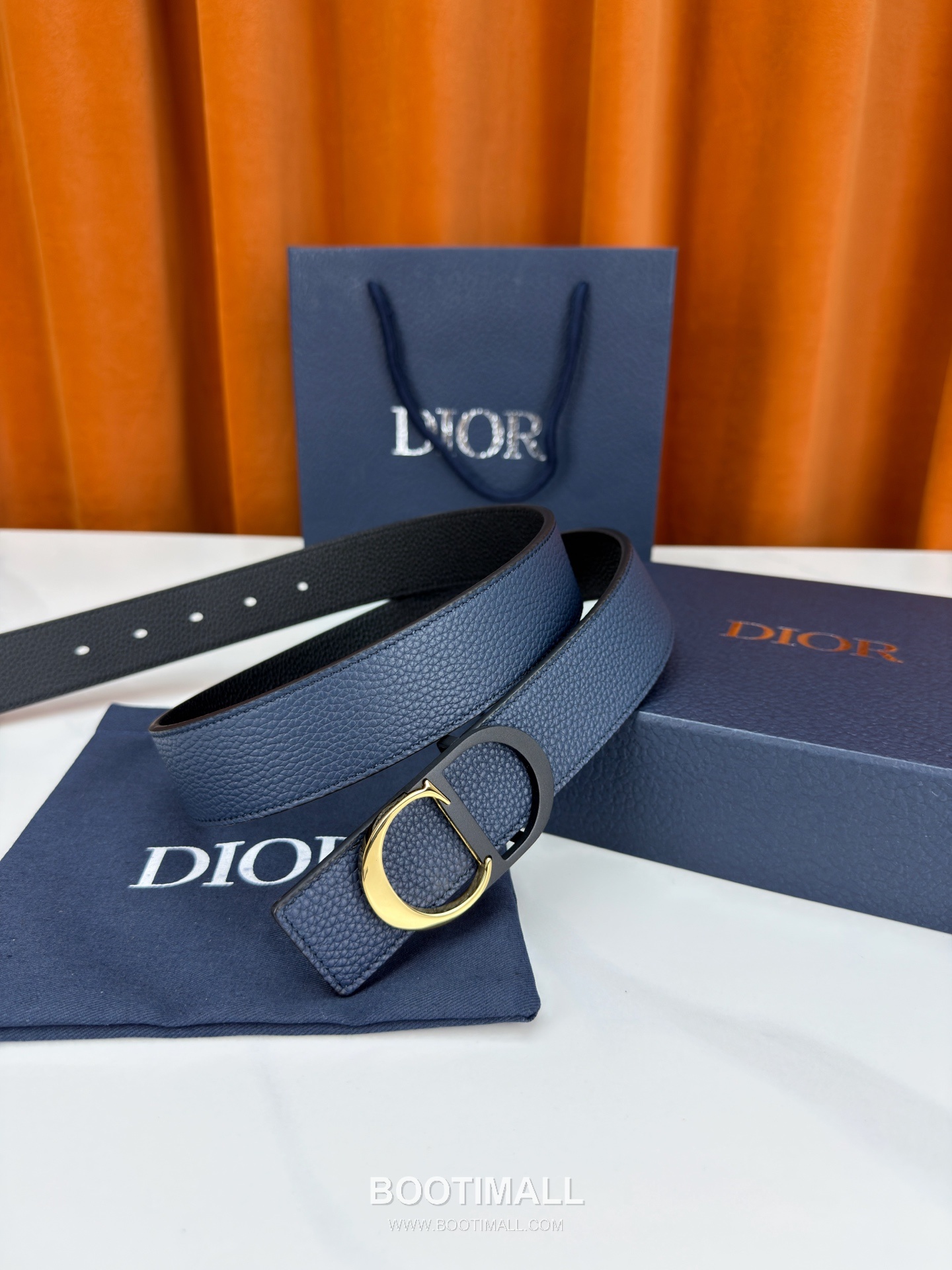 Dior Calfskin Grained Leather Reversible Belt with Logo Buckle Palladium 디올 카프스킨 그레인 레더 리버서블 벨트 로고 버클 황동 베이스 팔라듐 피니시 3.5cm 5