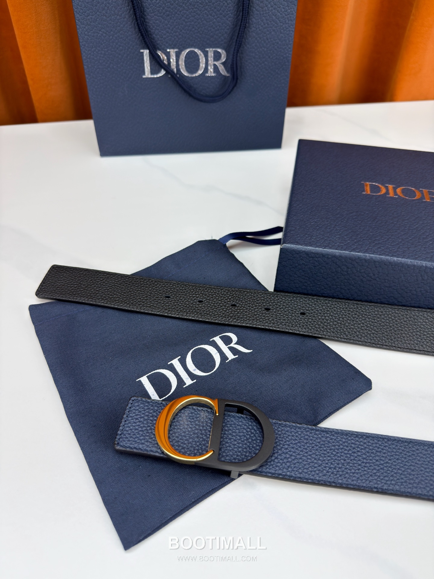 Dior Calfskin Grained Leather Reversible Belt with Logo Buckle Palladium 디올 카프스킨 그레인 레더 리버서블 벨트 로고 버클 황동 베이스 팔라듐 피니시 3.5cm 6