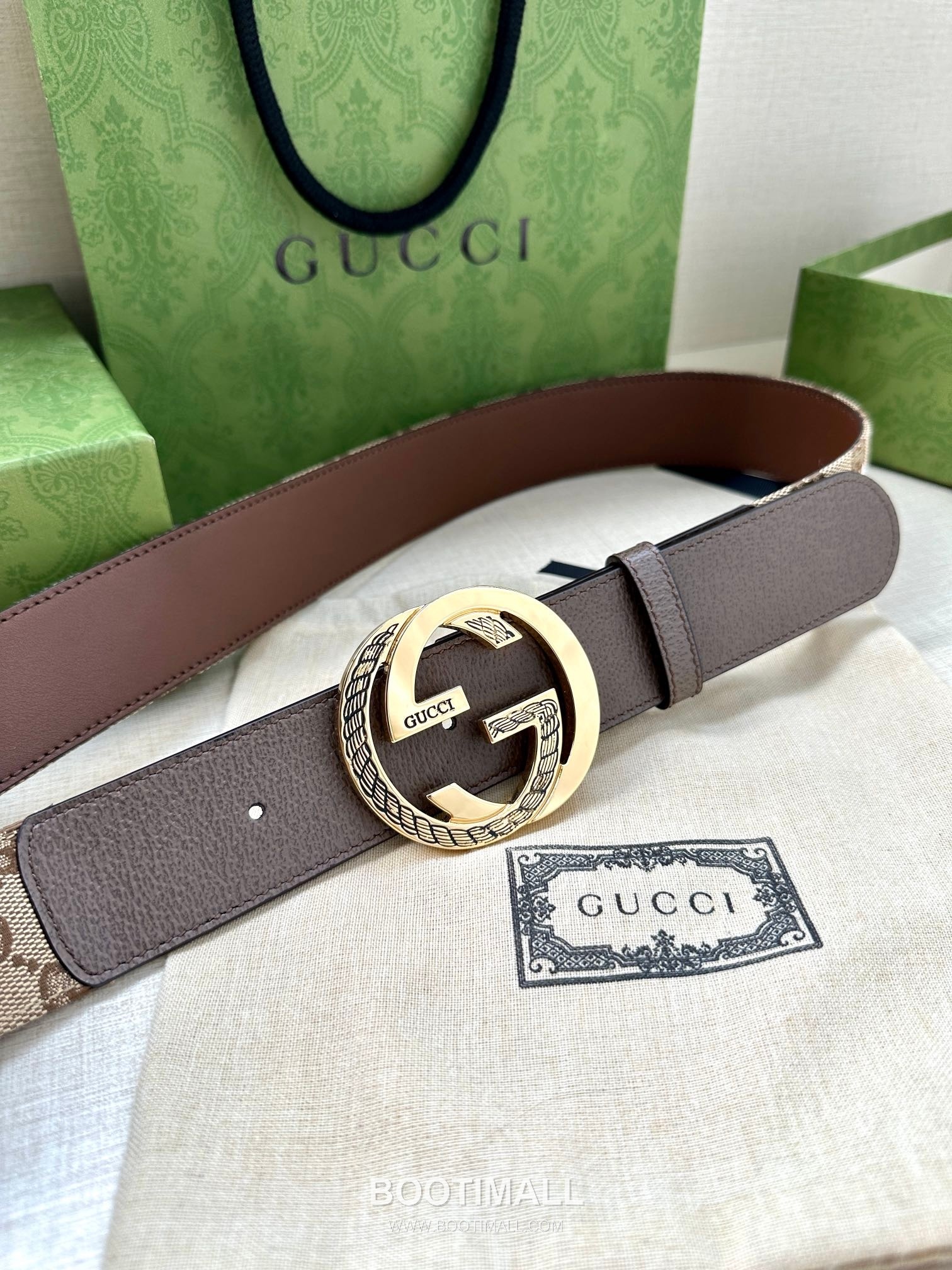 Gucci GG Marmont GG Supreme Canvas Reversible Belt with Double G Buckle Palladium 구찌 GG 마몬트 GG 슈프림 캔버스 리버서블 벨트 더블G 버클 황동 베이스 팔라듐 피니시 4.0cm 2