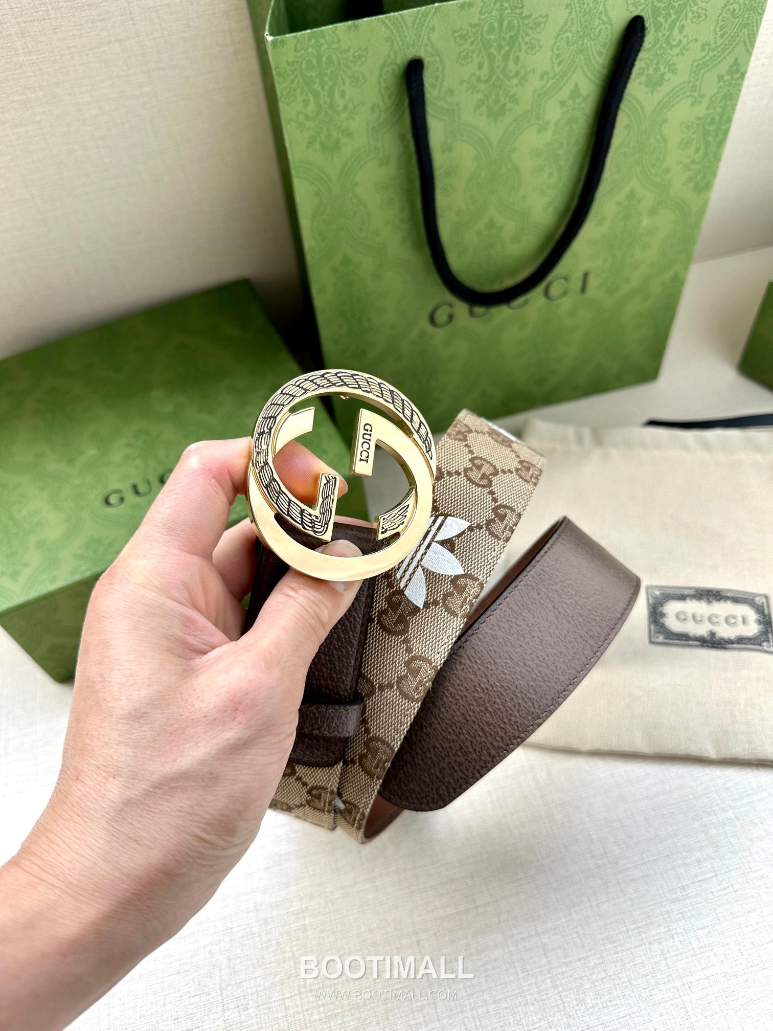 Gucci GG Marmont GG Supreme Canvas Reversible Belt with Double G Buckle Palladium 구찌 GG 마몬트 GG 슈프림 캔버스 리버서블 벨트 더블G 버클 황동 베이스 팔라듐 피니시 4.0cm 3