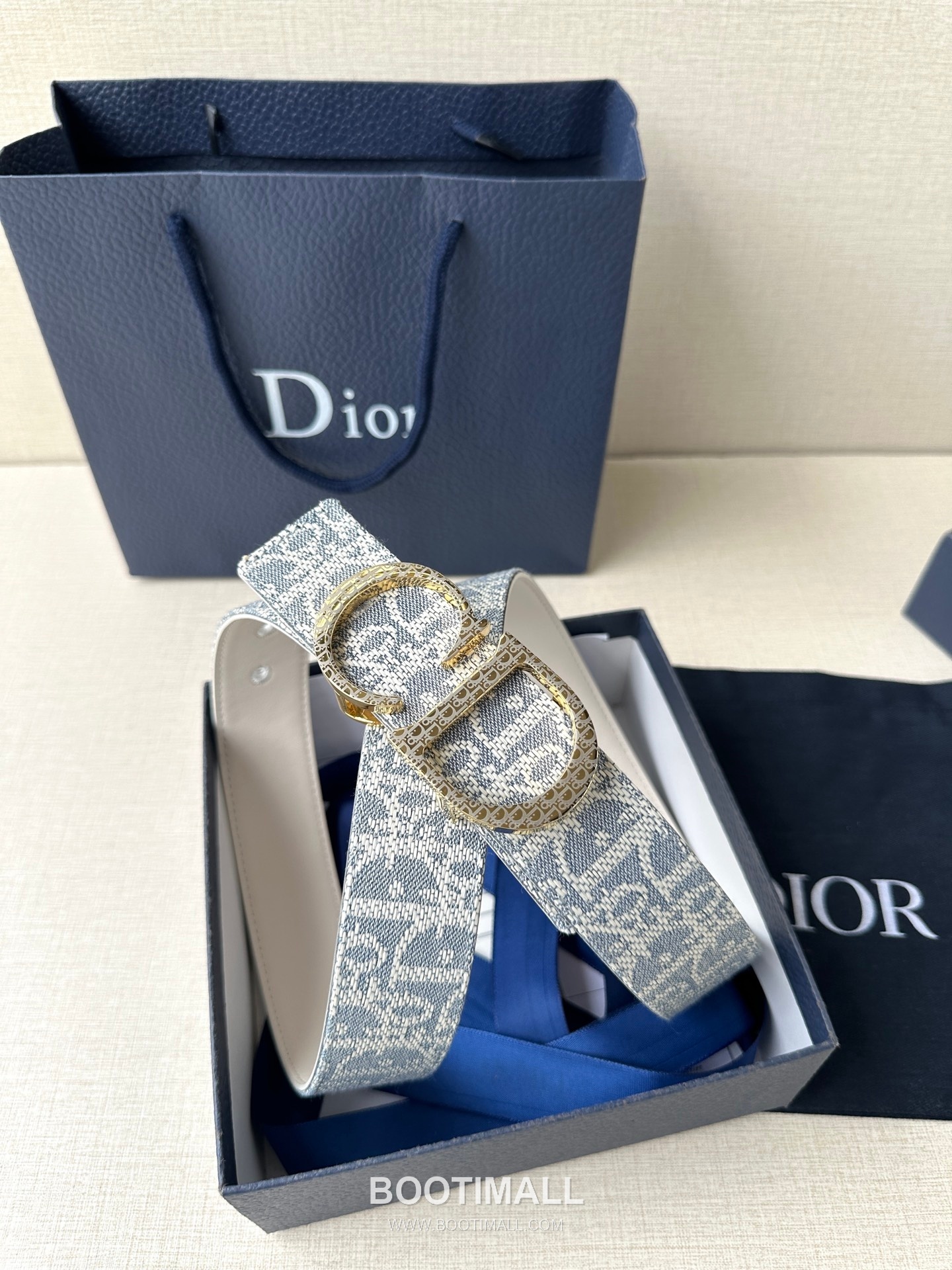 Dior Calfskin Grained Leather Reversible Belt with Logo Buckle Palladium 디올 카프스킨 그레인 레더 리버서블 벨트 로고 버클 황동 베이스 팔라듐 피니시 3.5cm 9
