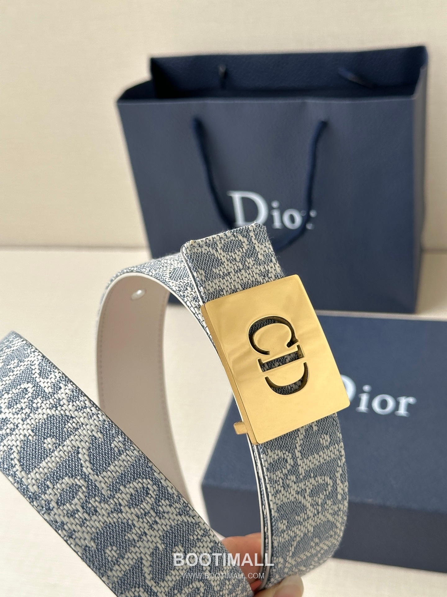 Dior Calfskin Grained Leather Reversible Belt with Logo Buckle Palladium 디올 카프스킨 그레인 레더 리버서블 벨트 로고 버클 황동 베이스 팔라듐 피니시 3.5cm 5