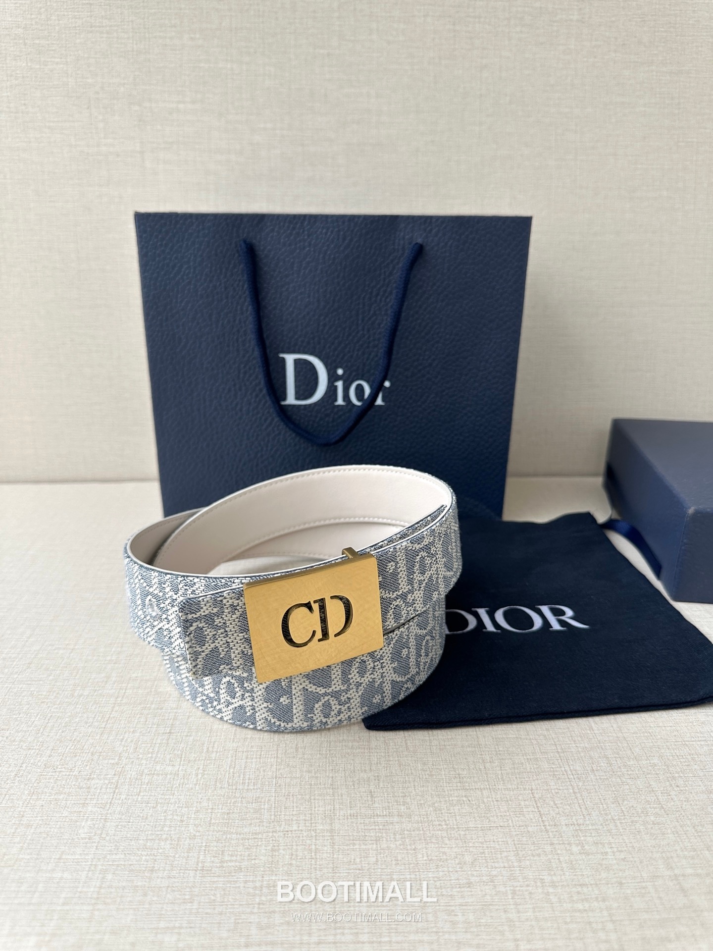 Dior Calfskin Grained Leather Reversible Belt with Logo Buckle Palladium 디올 카프스킨 그레인 레더 리버서블 벨트 로고 버클 황동 베이스 팔라듐 피니시 3.5cm 8