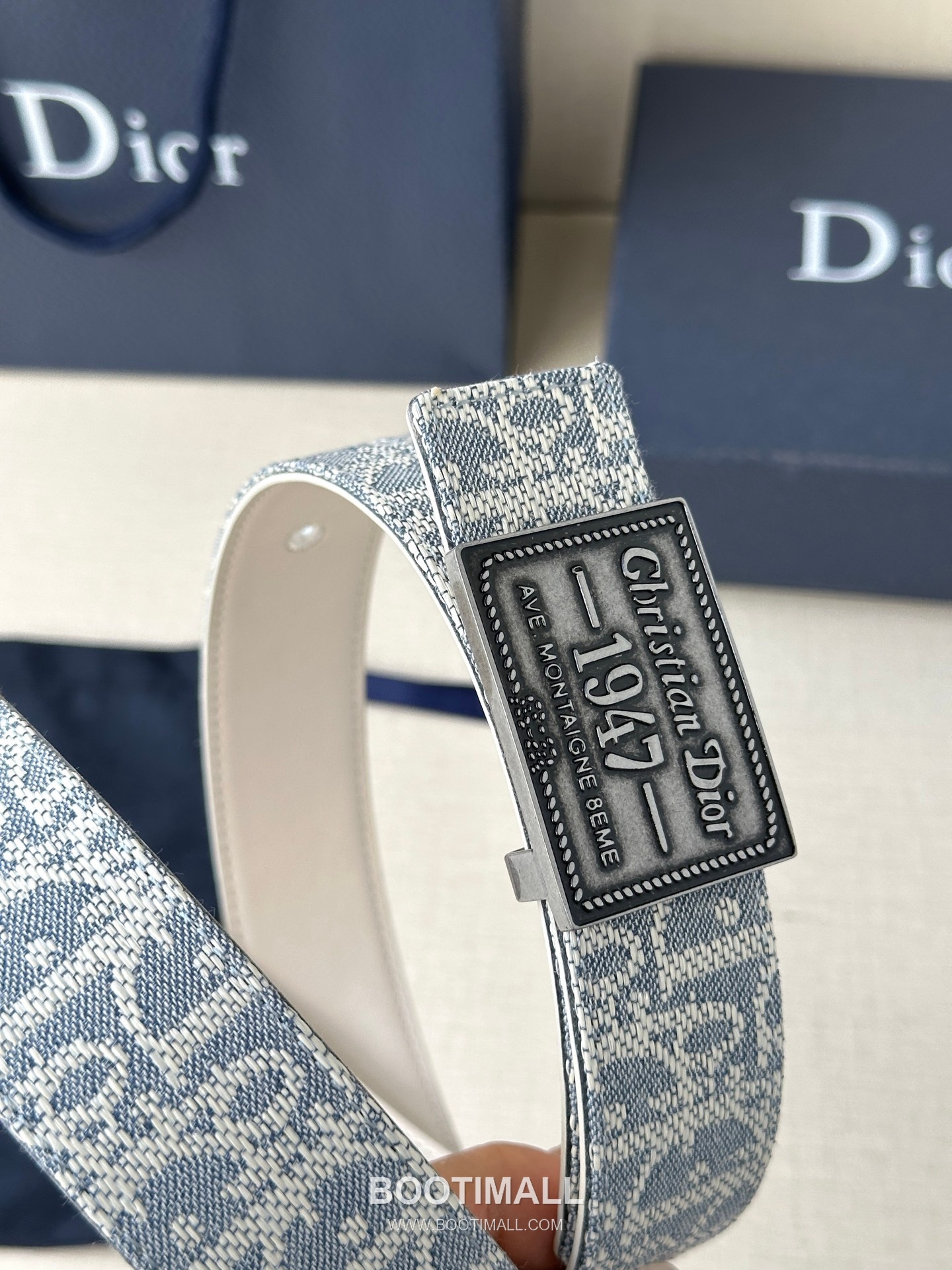 Dior Calfskin Grained Leather Reversible Belt with Logo Buckle Palladium 디올 카프스킨 그레인 레더 리버서블 벨트 로고 버클 황동 베이스 팔라듐 피니시 3.5cm 9