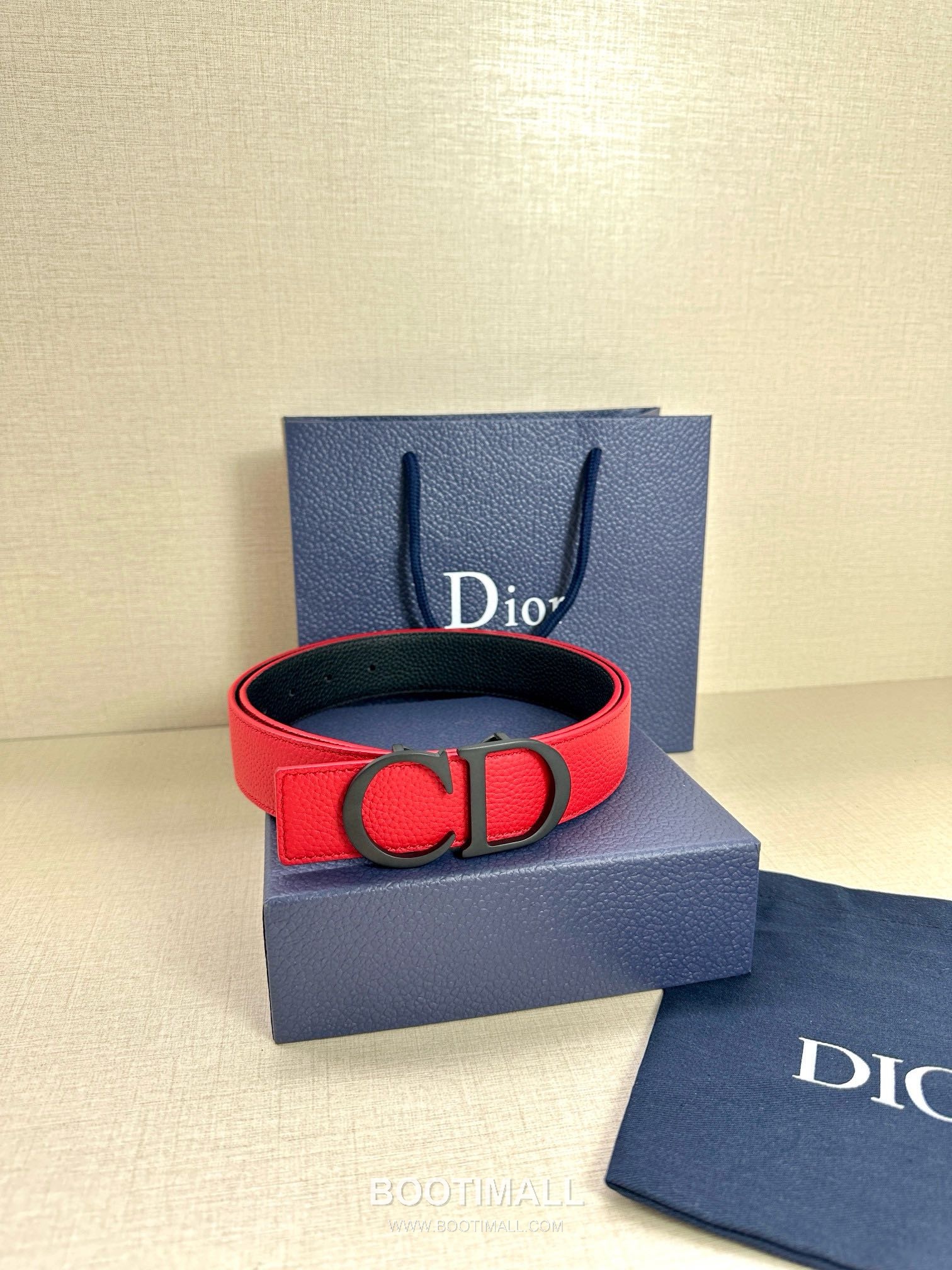 Dior Calfskin Grained Leather Reversible Belt with Logo Buckle Palladium 디올 카프스킨 그레인 레더 리버서블 벨트 로고 버클 황동 베이스 팔라듐 피니시 3.5cm 3