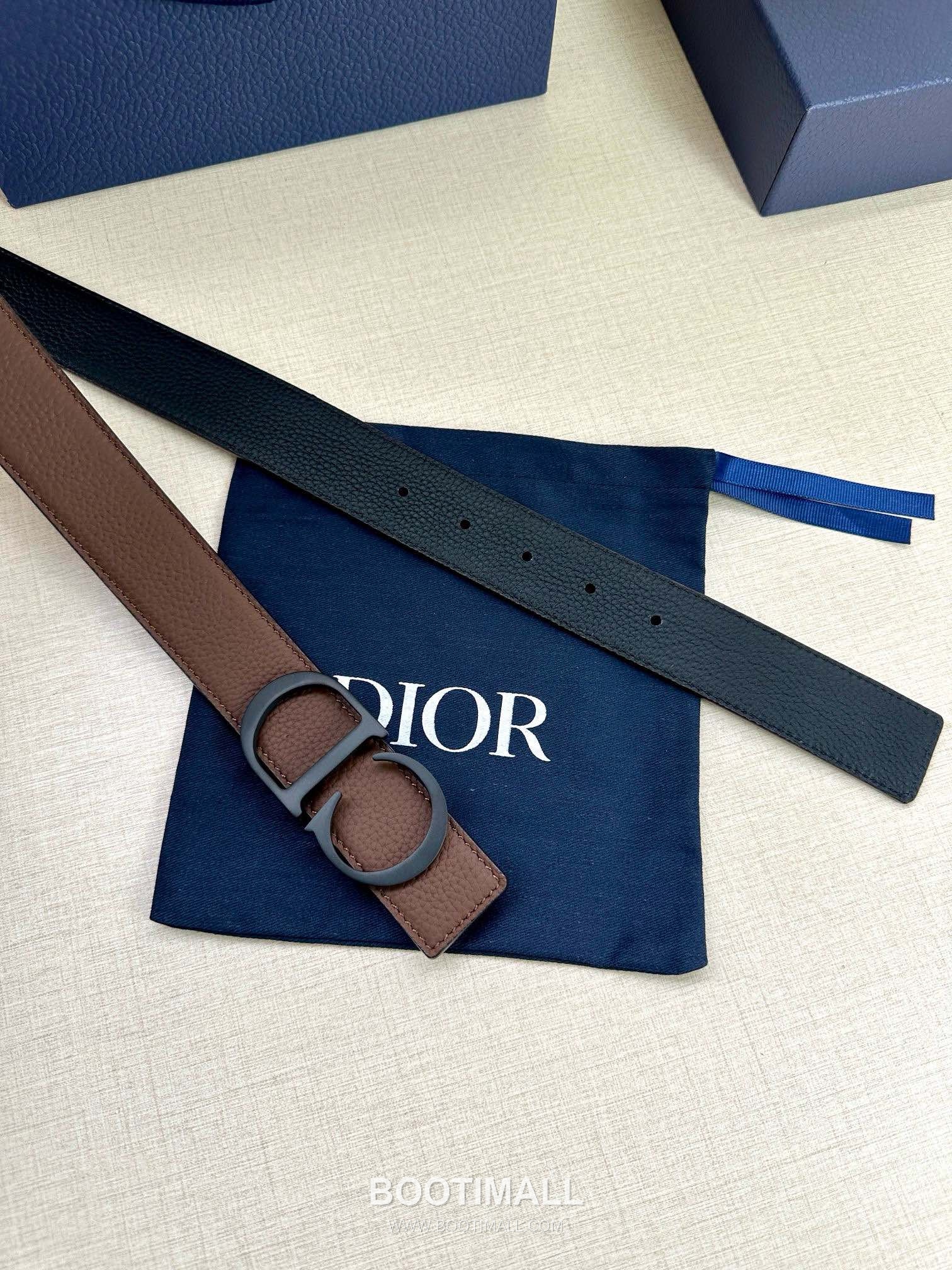 Dior Calfskin Grained Leather Reversible Belt with Logo Buckle Palladium 디올 카프스킨 그레인 레더 리버서블 벨트 로고 버클 황동 베이스 팔라듐 피니시 3.5cm 4