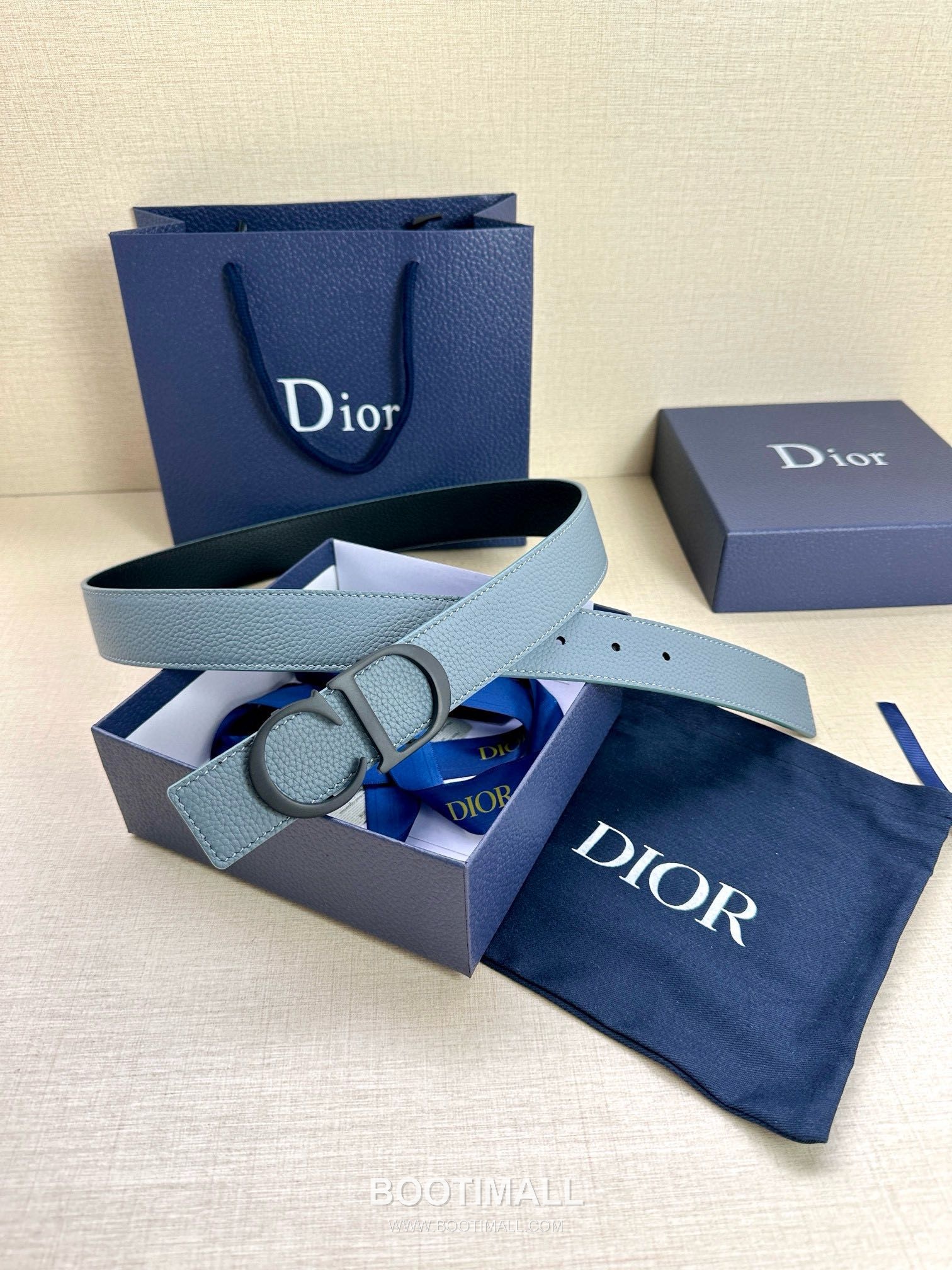 Dior Calfskin Grained Leather Reversible Belt with Logo Buckle Palladium 디올 카프스킨 그레인 레더 리버서블 벨트 로고 버클 황동 베이스 팔라듐 피니시 3.5cm 2