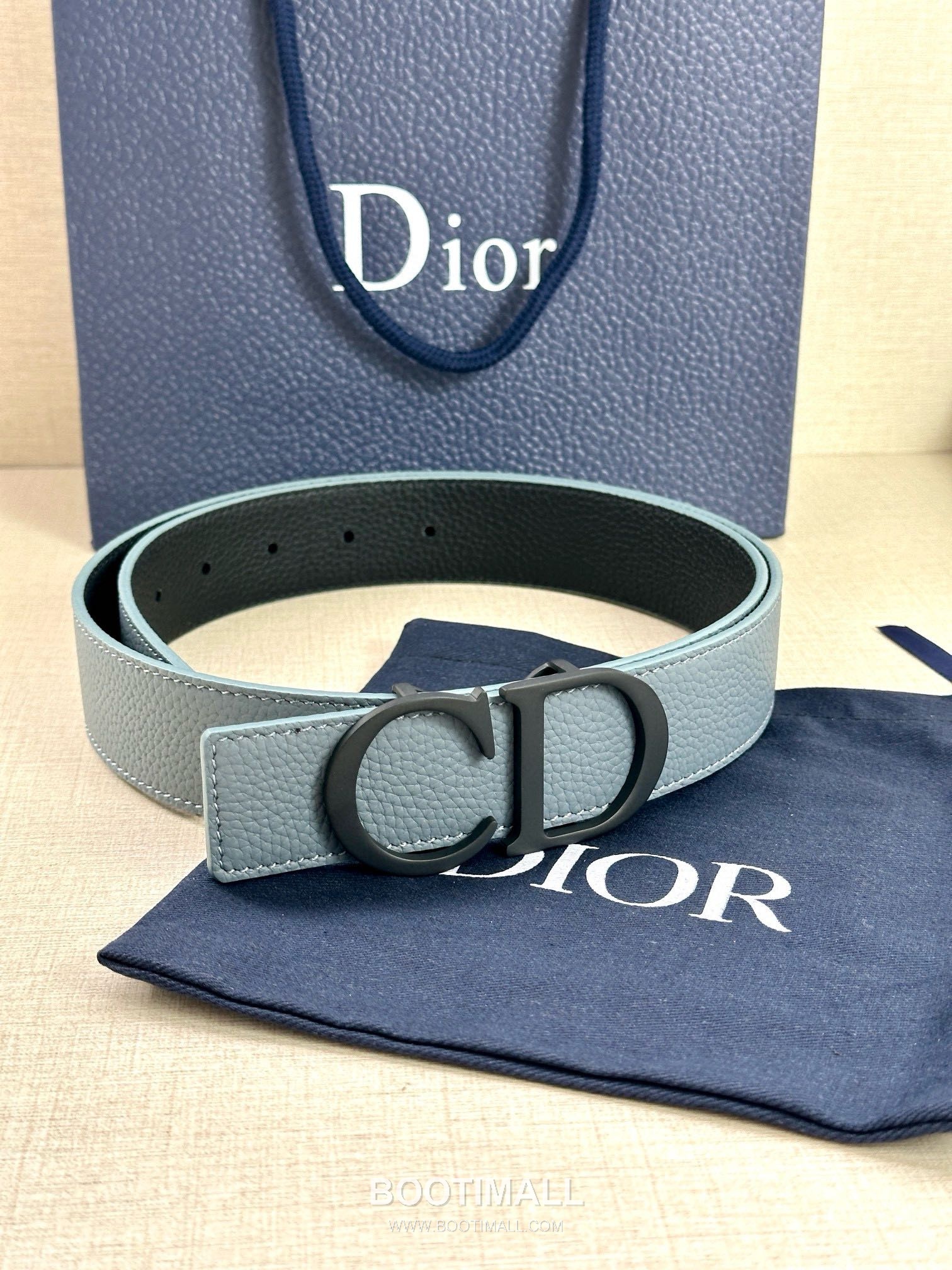 Dior Calfskin Grained Leather Reversible Belt with Logo Buckle Palladium 디올 카프스킨 그레인 레더 리버서블 벨트 로고 버클 황동 베이스 팔라듐 피니시 3.5cm 3