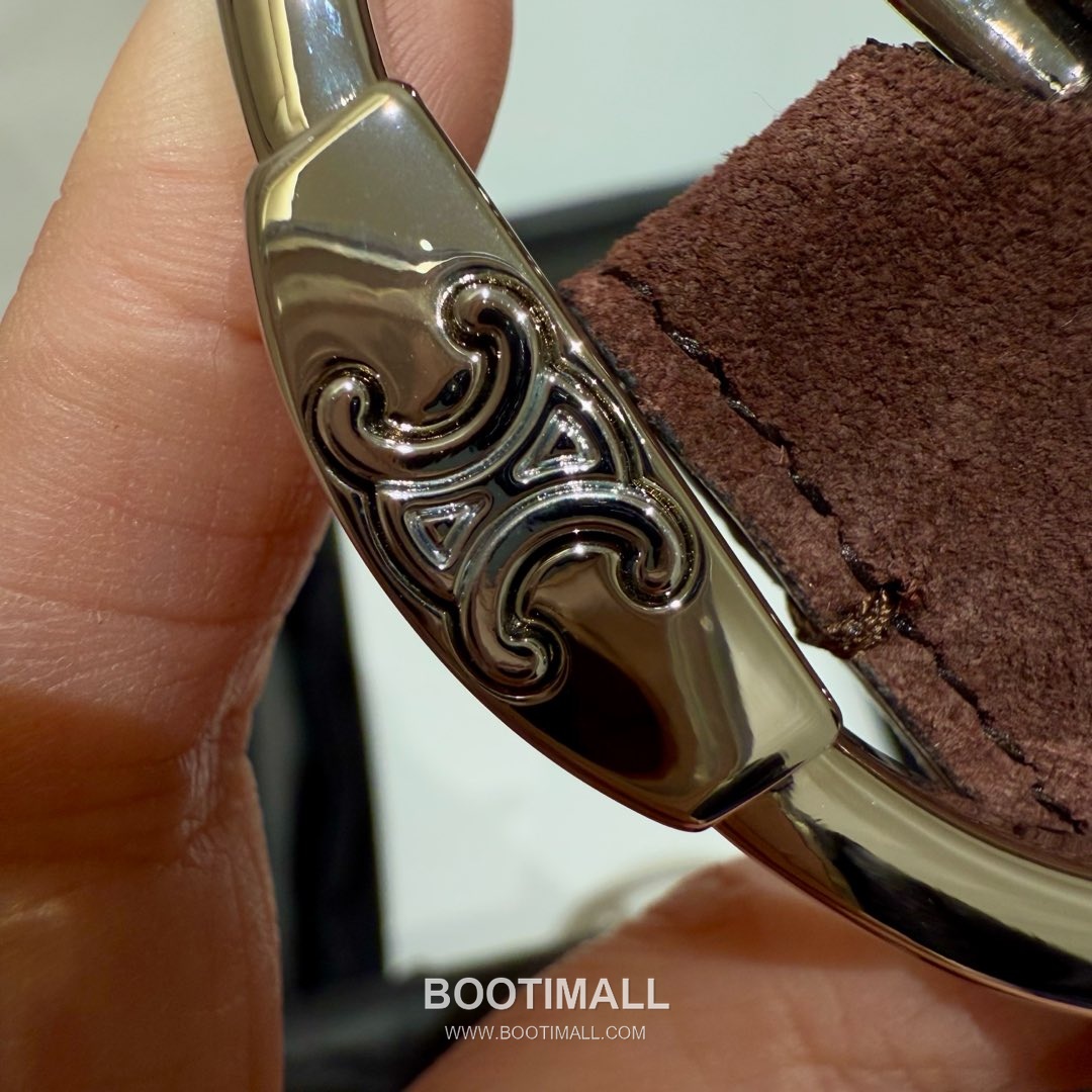 Celine Twin Triomphe Suede Calfskin Leather Belt with Triomphe Buckle Gold-Plated 셀린느 트윈 트리옹프 스웨이드 카프스킨 레더 벨트 트리옹프 버클 황동 베이스 금도금 3.5cm 5