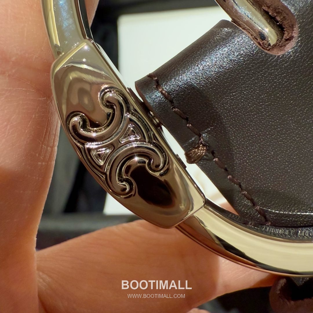 Celine Twin Triomphe Suede Calfskin Leather Belt with Triomphe Buckle Gold-Plated 셀린느 트윈 트리옹프 스웨이드 카프스킨 레더 벨트 트리옹프 버클 황동 베이스 금도금 3.5cm 5