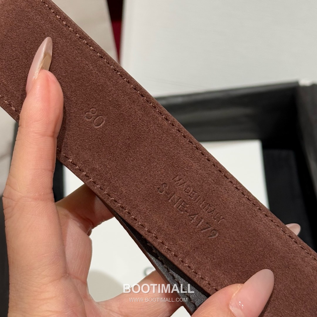 Celine Twin Triomphe Suede Calfskin Leather Belt with Triomphe Buckle Gold-Plated 셀린느 트윈 트리옹프 스웨이드 카프스킨 레더 벨트 트리옹프 버클 황동 베이스 금도금 3.5cm 8