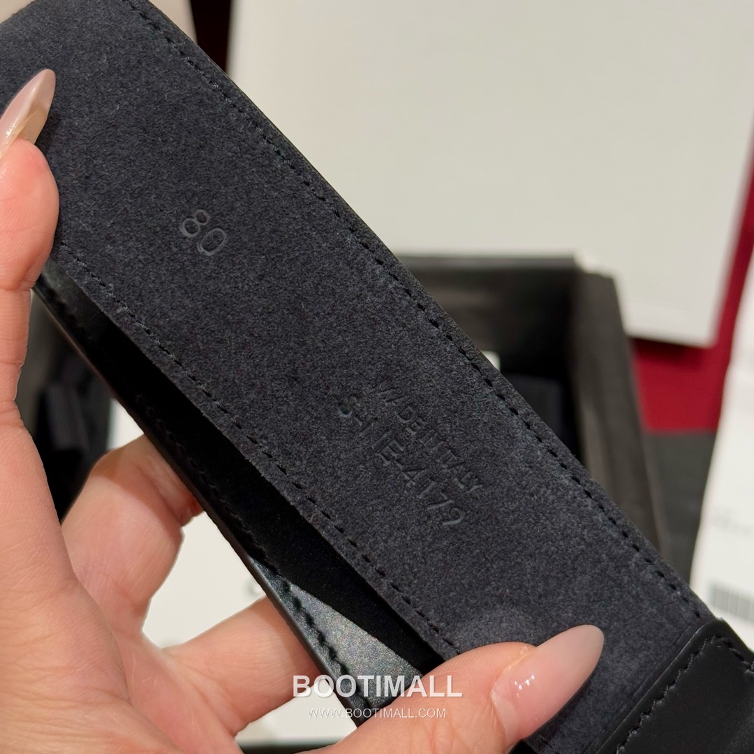 Celine Twin Triomphe Suede Calfskin Leather Belt with Triomphe Buckle Gold-Plated 셀린느 트윈 트리옹프 스웨이드 카프스킨 레더 벨트 트리옹프 버클 황동 베이스 금도금 3.5cm 7