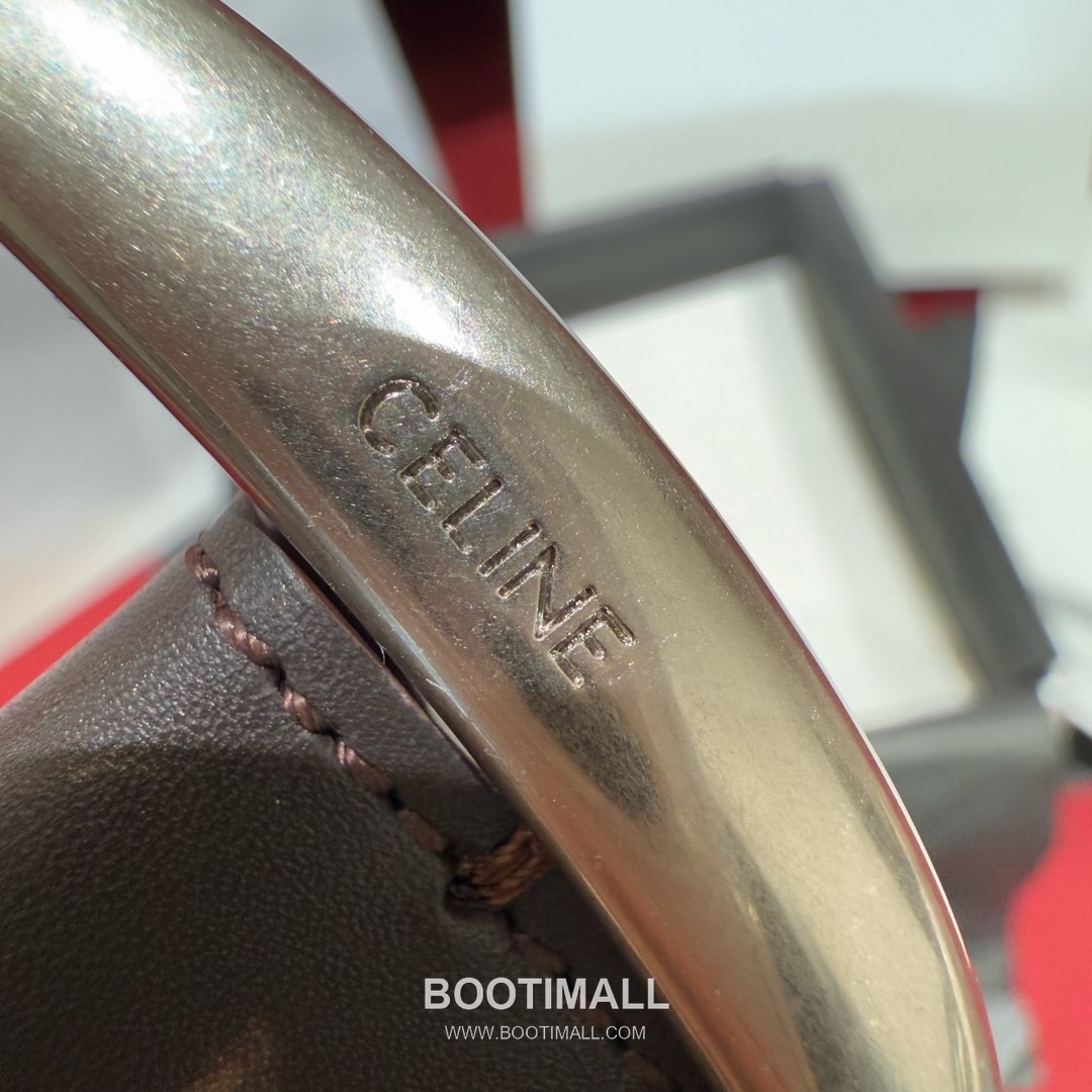 Celine Twin Triomphe Suede Calfskin Leather Belt with Triomphe Buckle Gold-Plated 셀린느 트윈 트리옹프 스웨이드 카프스킨 레더 벨트 트리옹프 버클 황동 베이스 금도금 3.5cm 6