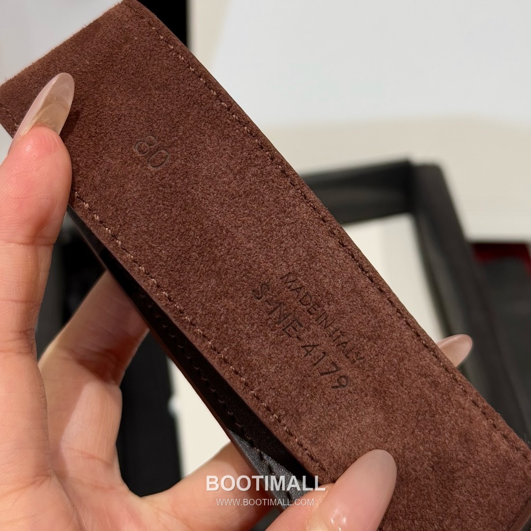 Celine Twin Triomphe Suede Calfskin Leather Belt with Triomphe Buckle Gold-Plated 셀린느 트윈 트리옹프 스웨이드 카프스킨 레더 벨트 트리옹프 버클 황동 베이스 금도금 3.5cm 9