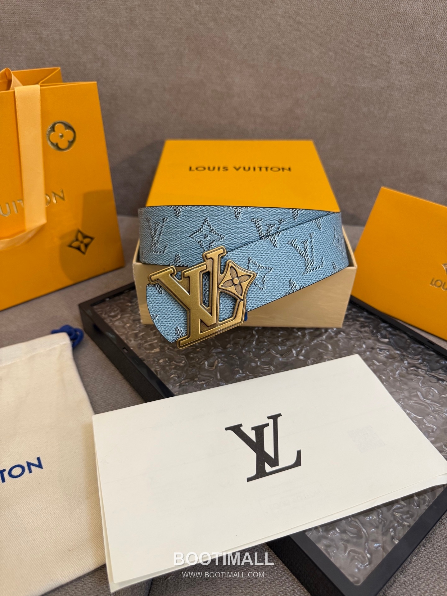 Louis Vuitton LV Dimension Monogram Canvas Reversible Belt with LV Dimension Buckle Palladium 루이비통 LV 디멘션 모노그램 캔버스 리버서블 벨트 LV 디멘션 버클 황동 베이스 팔라듐 피니시 4.0cm 8