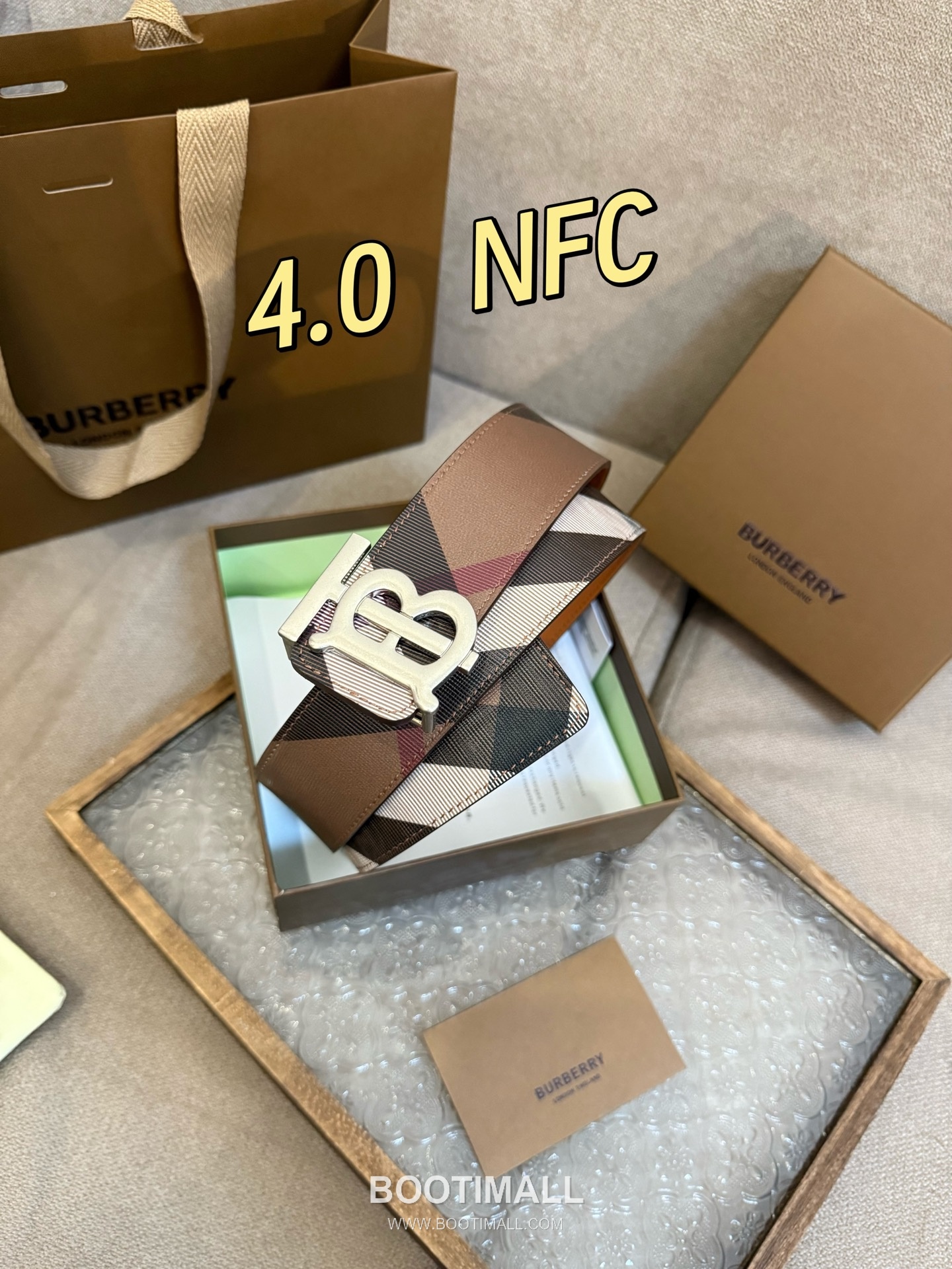 Burberry Check Canvas Calfskin Leather Reversible Belt with Logo Buckle Palladium 버버리 체크 캔버스 카프스킨 레더 리버서블 벨트 로고 버클 황동 베이스 팔라듐 피니시 4.0cm 6