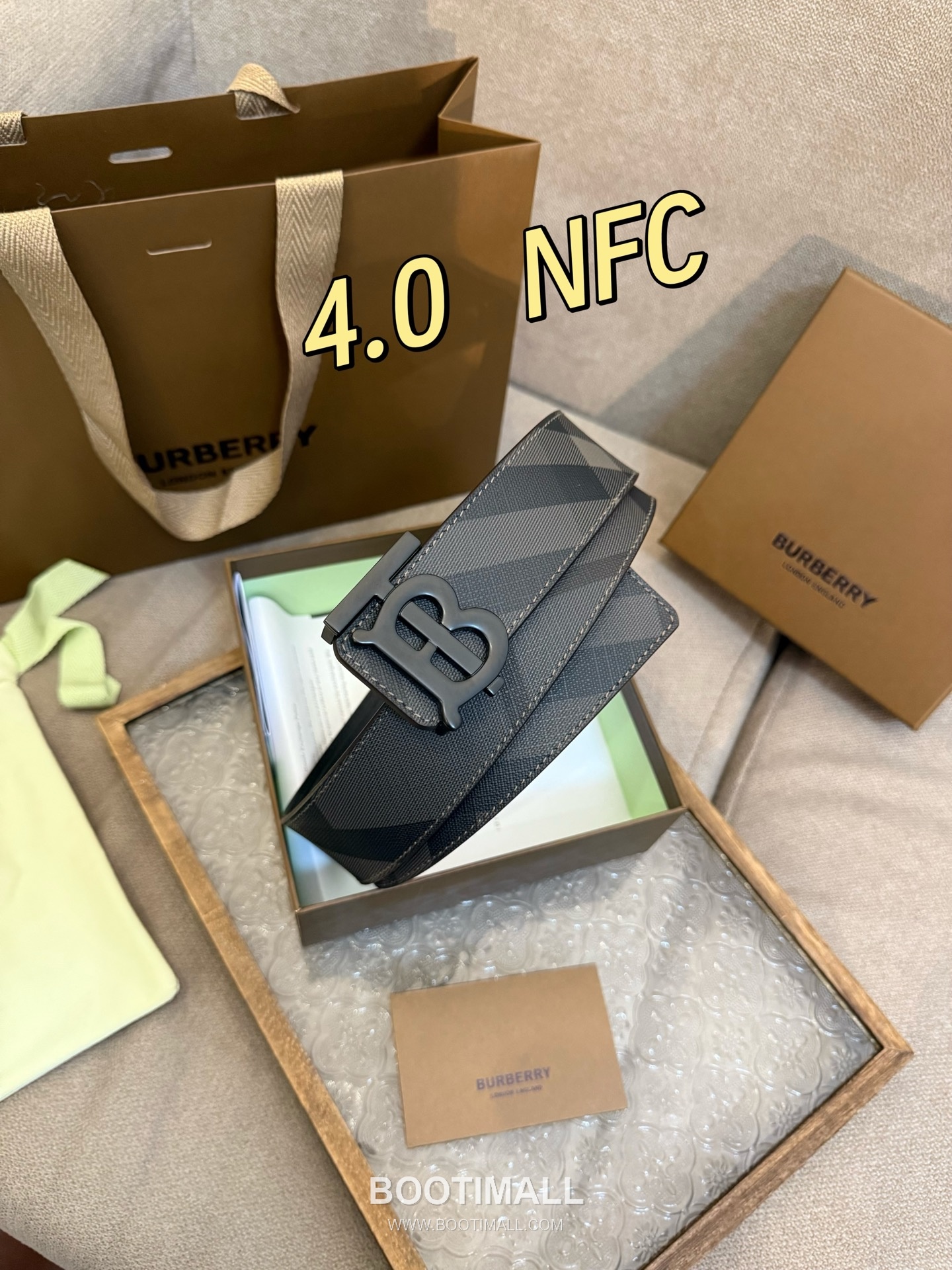 Burberry Check Canvas Calfskin Leather Reversible Belt with Logo Buckle Palladium 버버리 체크 캔버스 카프스킨 레더 리버서블 벨트 로고 버클 황동 베이스 팔라듐 피니시 4.0cm 6